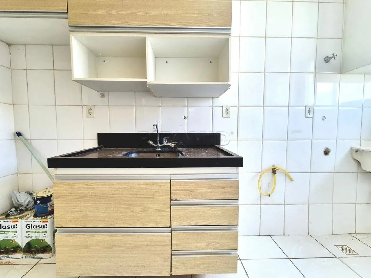 Alugar Apartamento / Padr&atilde;o em Ribeir&atilde;o Preto R$ 1.100,00 - Foto 6