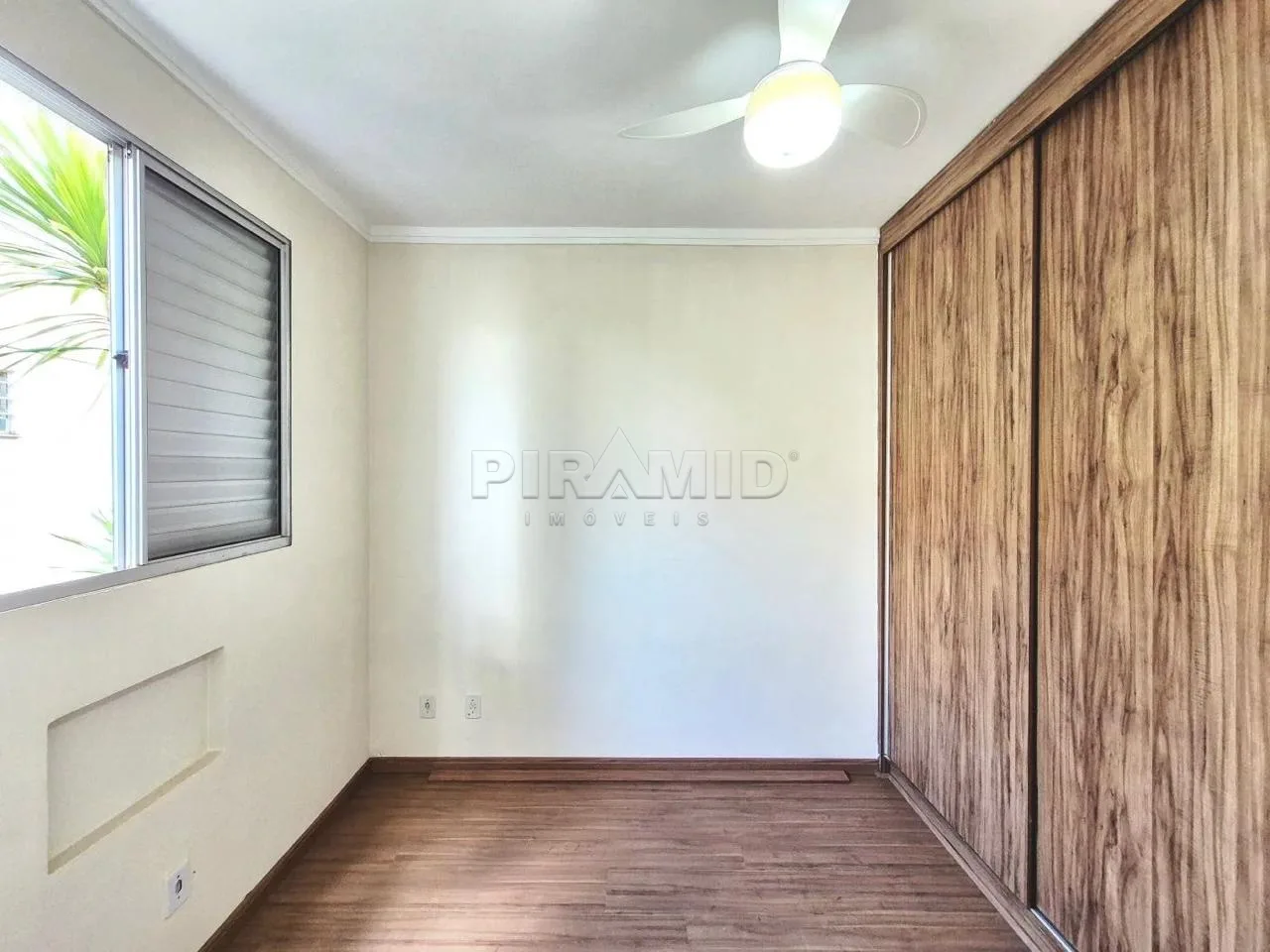 Alugar Apartamento / Padr&atilde;o em Ribeir&atilde;o Preto R$ 1.100,00 - Foto 12