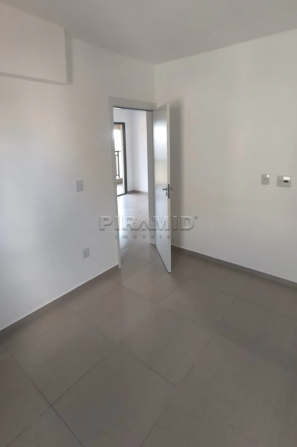 Alugar Apartamento / Padr&atilde;o em Ribeir&atilde;o Preto R$ 1.550,00 - Foto 9