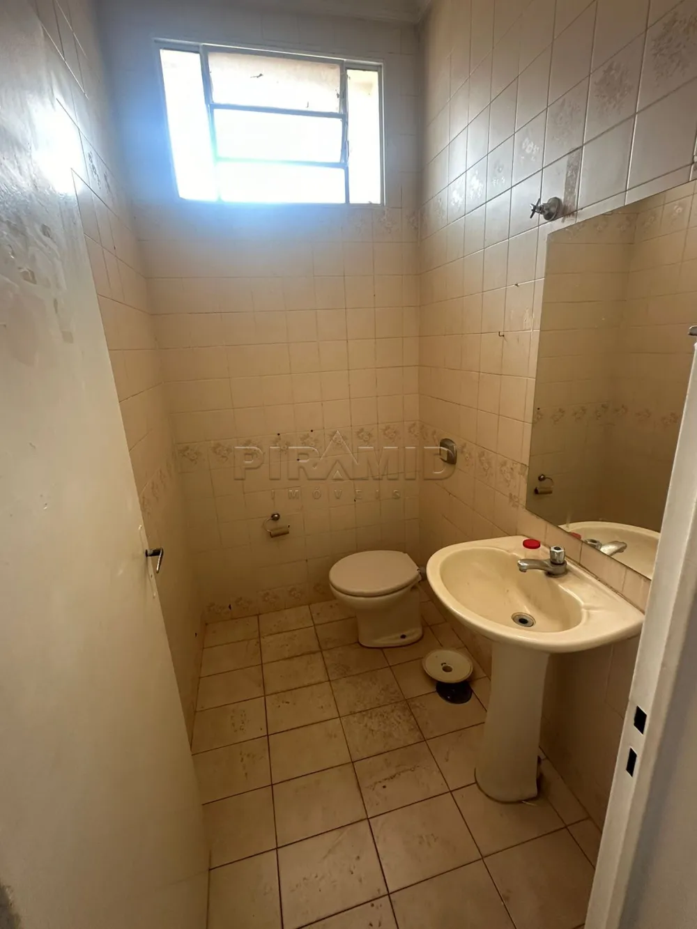 Alugar Comercial / Sal&atilde;o em Ribeir&atilde;o Preto R$ 3.300,00 - Foto 3