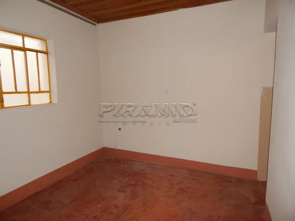 Alugar Casa / Padr&atilde;o em Ribeir&atilde;o Preto R$ 900,00 - Foto 1