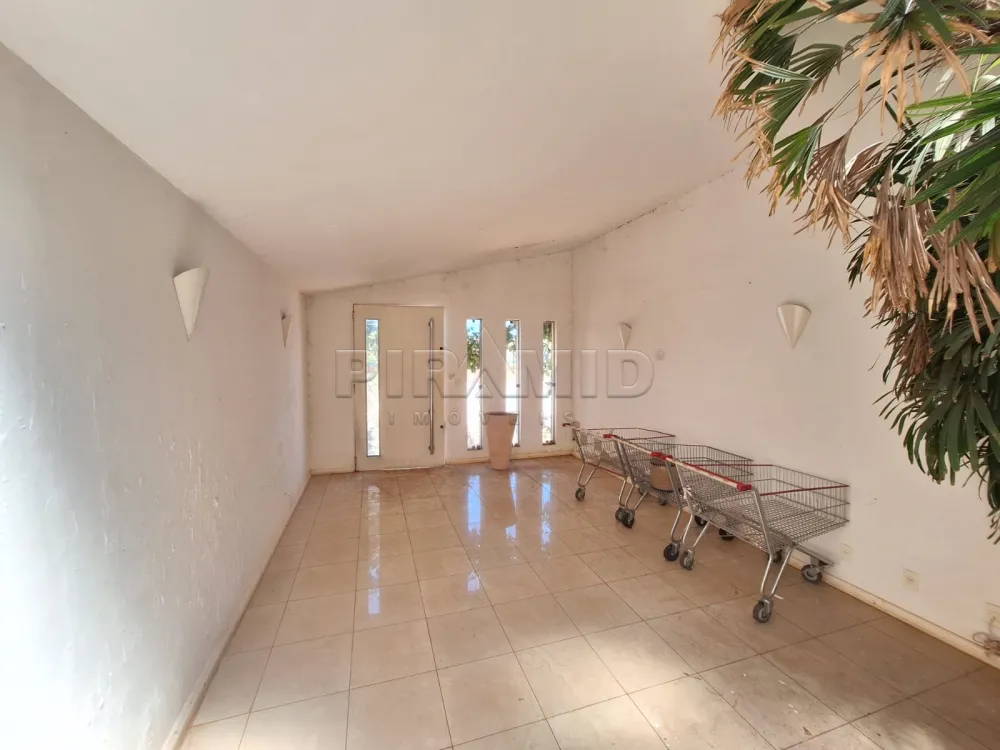 Alugar Casa / Padr&atilde;o em Ribeir&atilde;o Preto R$ 10.000,00 - Foto 1