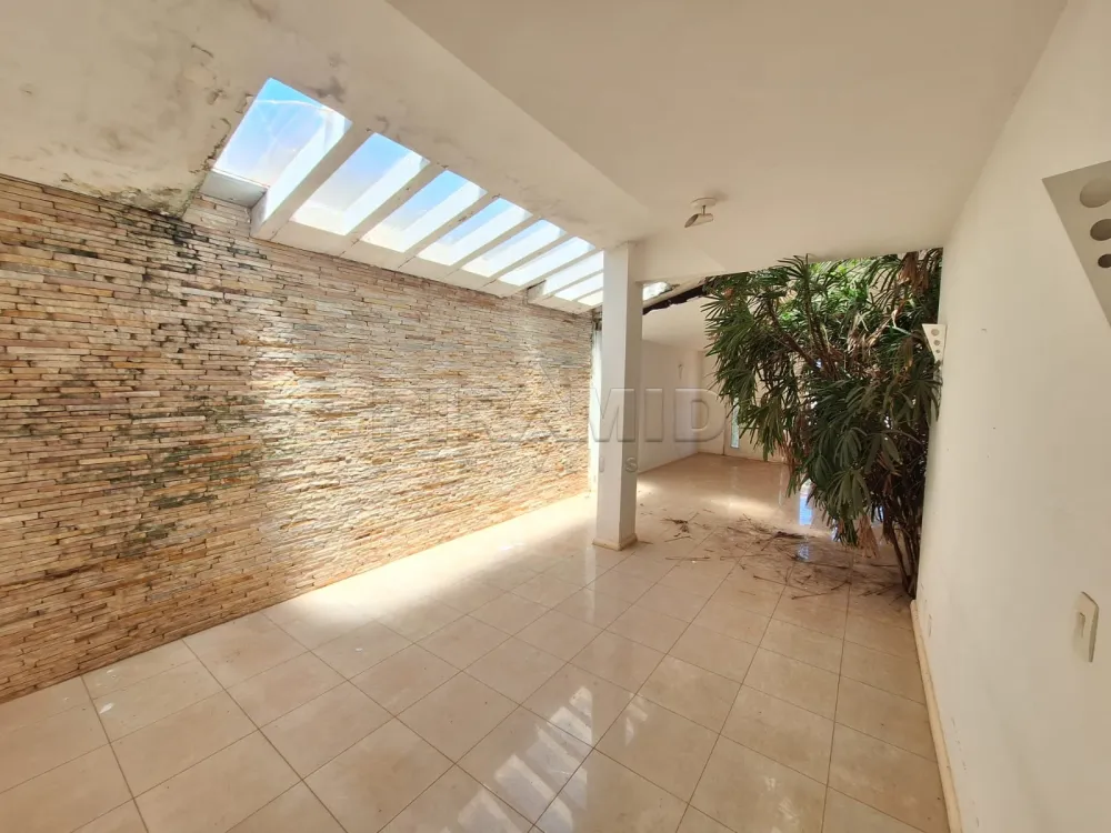 Alugar Casa / Padr&atilde;o em Ribeir&atilde;o Preto R$ 10.000,00 - Foto 3