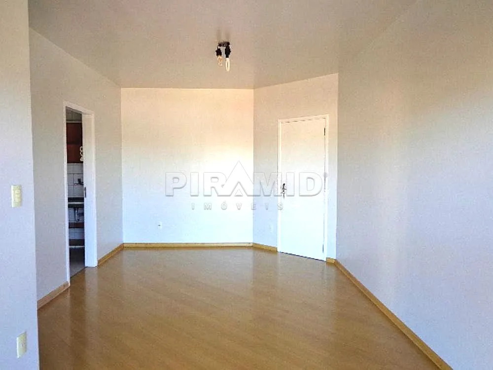 Alugar Apartamento / Padr&atilde;o em Ribeir&atilde;o Preto R$ 650,00 - Foto 3