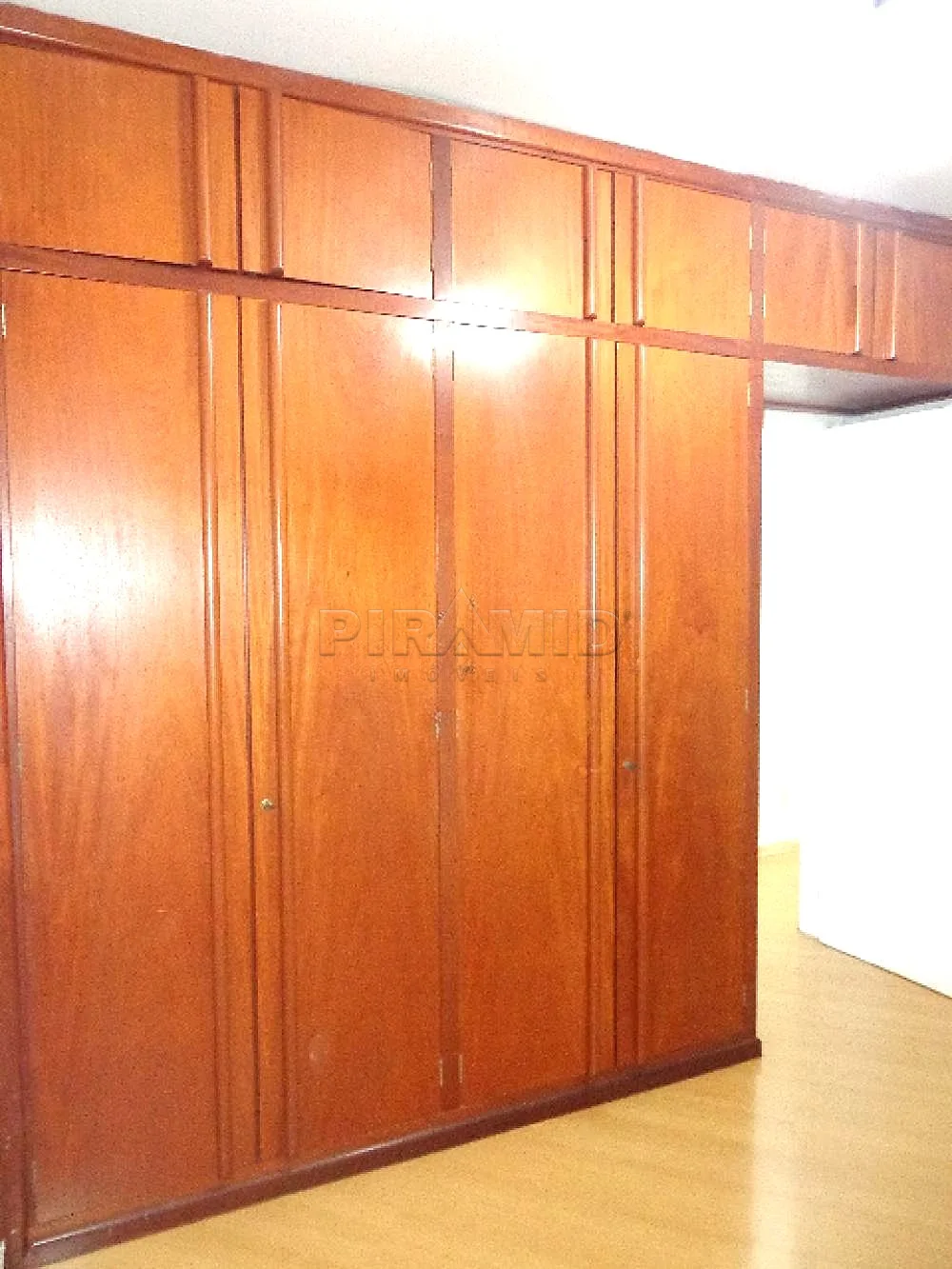 Alugar Apartamento / Padr&atilde;o em Ribeir&atilde;o Preto R$ 650,00 - Foto 14