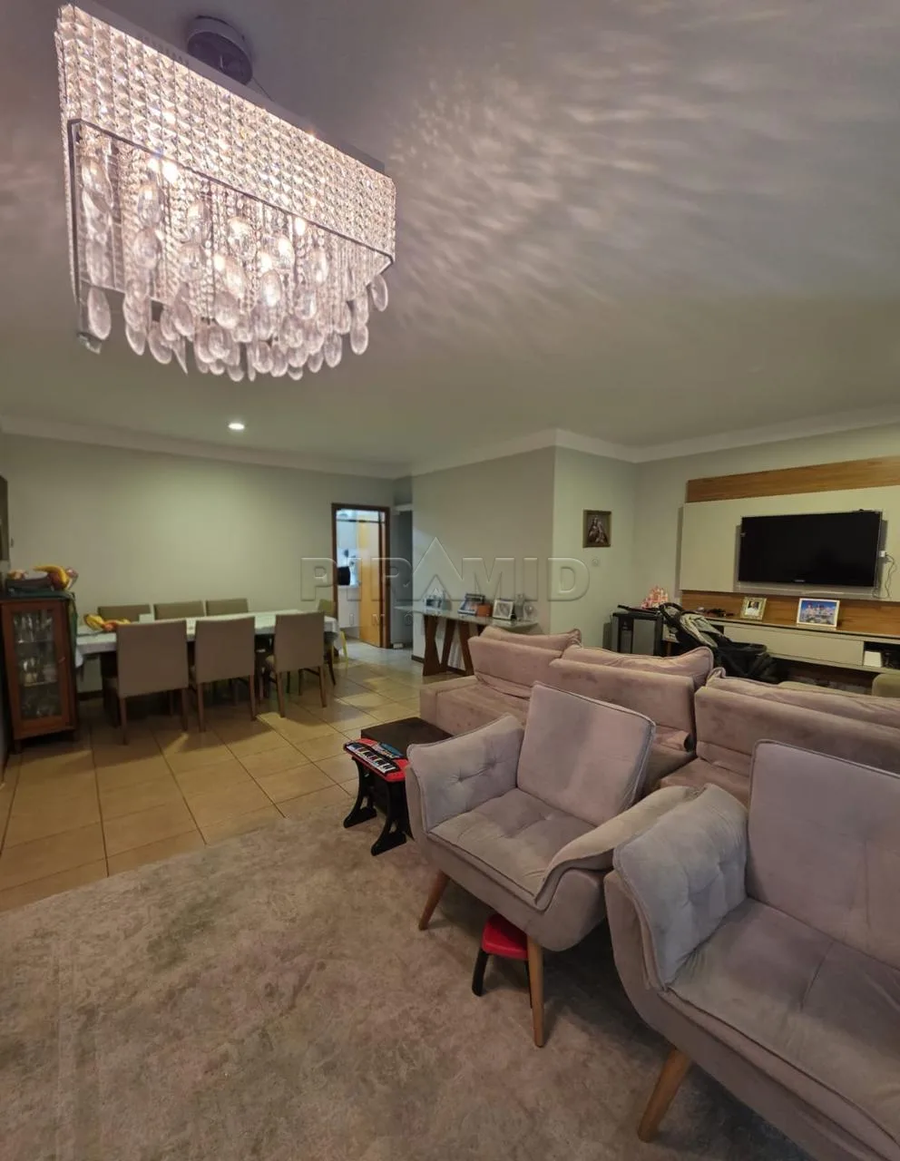 Alugar Apartamento / Padr&atilde;o em Ribeir&atilde;o Preto R$ 2.600,00 - Foto 1