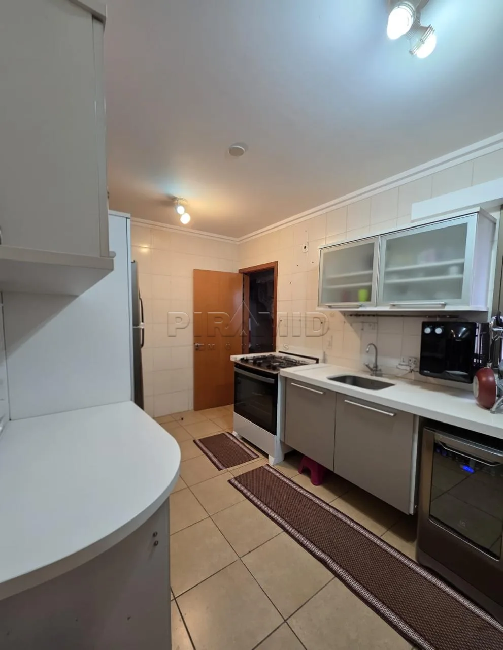 Alugar Apartamento / Padr&atilde;o em Ribeir&atilde;o Preto R$ 2.600,00 - Foto 22