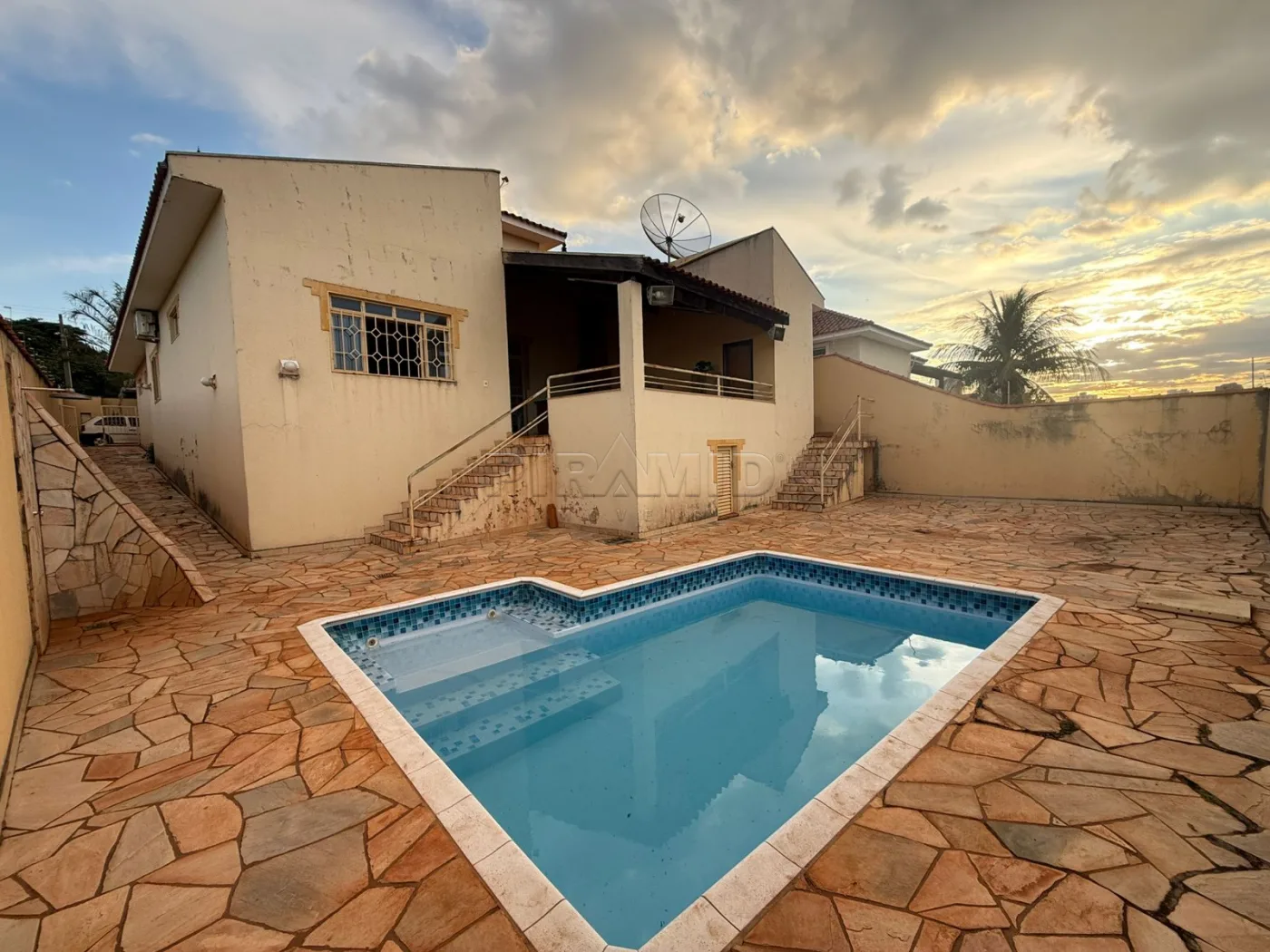 Comprar Casa / Padr&atilde;o em Ribeir&atilde;o Preto R$ 1.100.000,00 - Foto 5