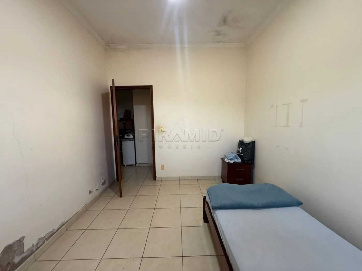 Comprar Casa / Padr&atilde;o em Ribeir&atilde;o Preto R$ 1.100.000,00 - Foto 28