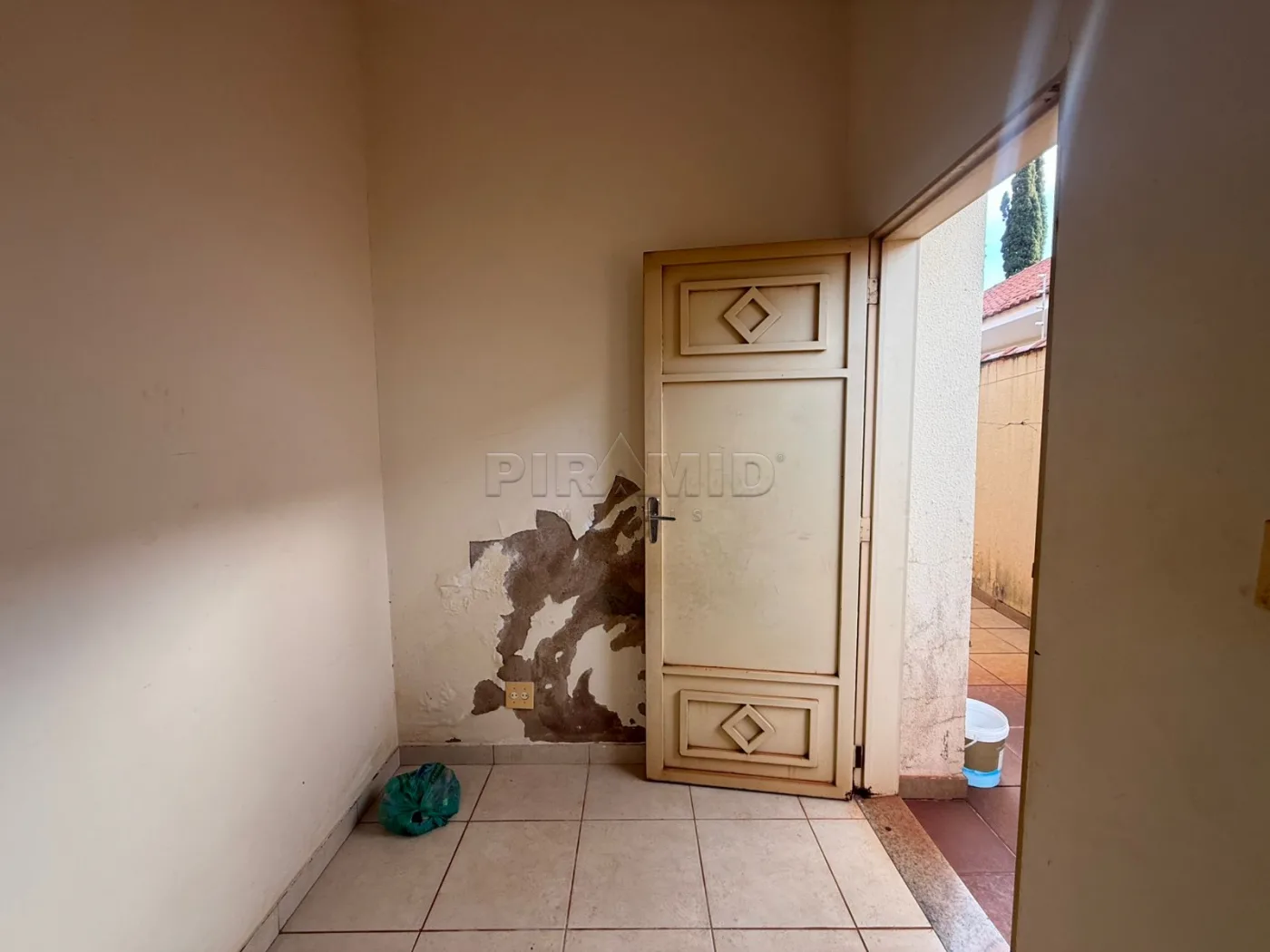 Comprar Casa / Padr&atilde;o em Ribeir&atilde;o Preto R$ 1.100.000,00 - Foto 36
