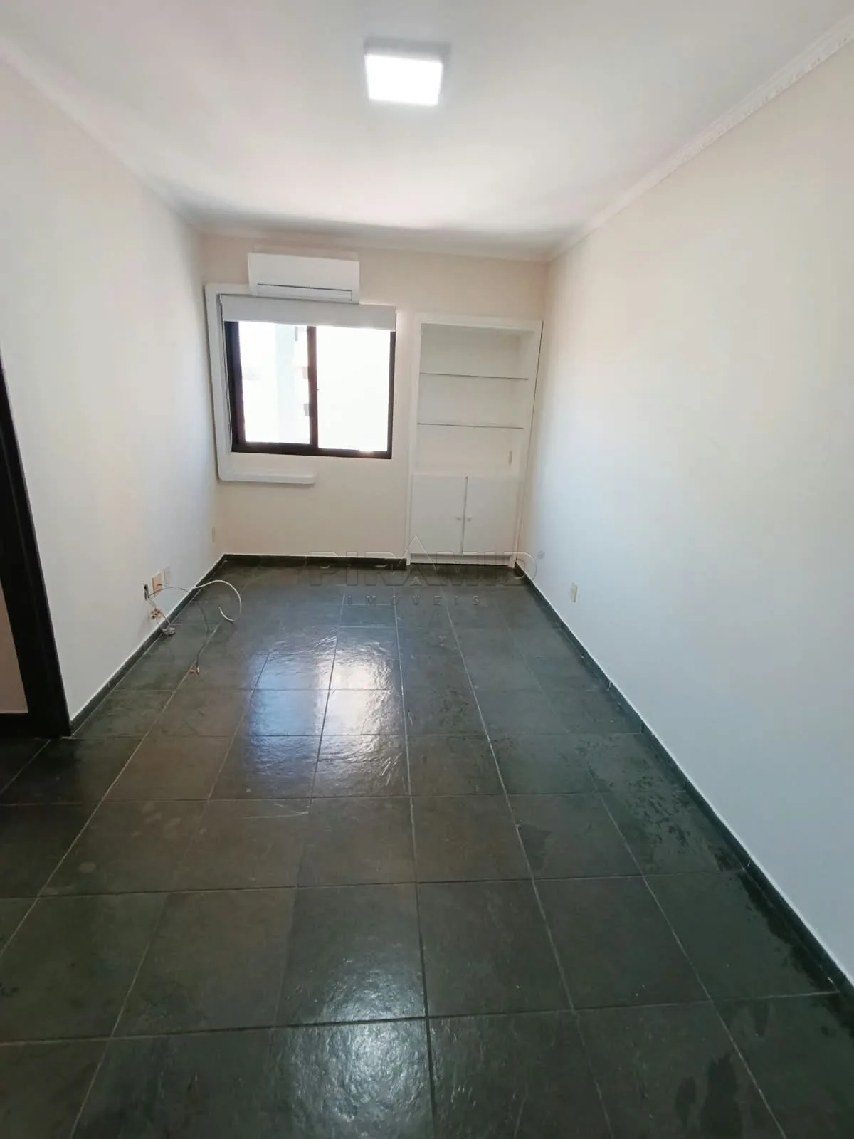 Alugar Apartamento / Padr&atilde;o em Ribeir&atilde;o Preto R$ 1.400,00 - Foto 5