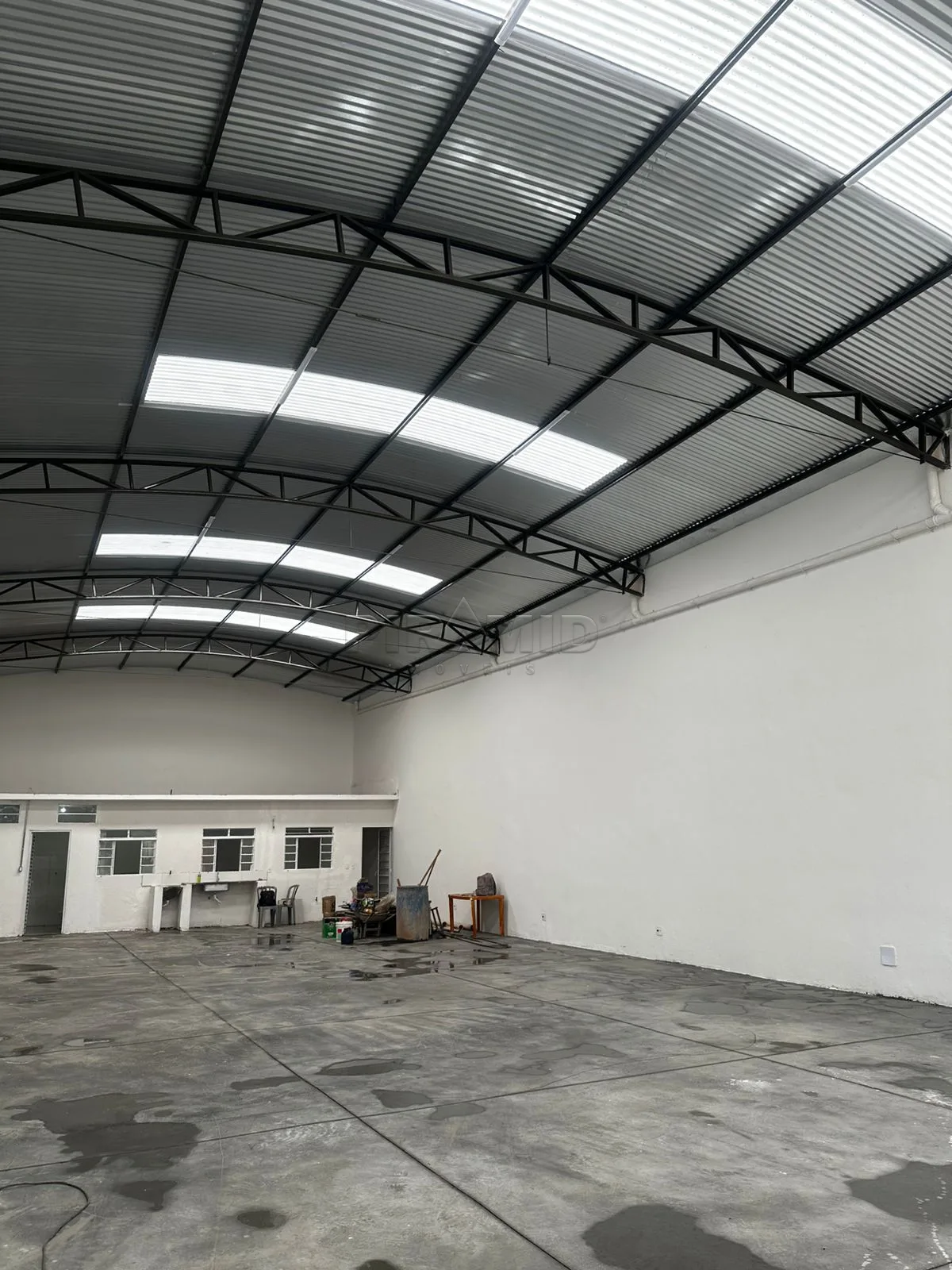 Alugar Comercial / Galp&atilde;o  Barrac&atilde;o em Ribeir&atilde;o Preto R$ 7.000,00 - Foto 2
