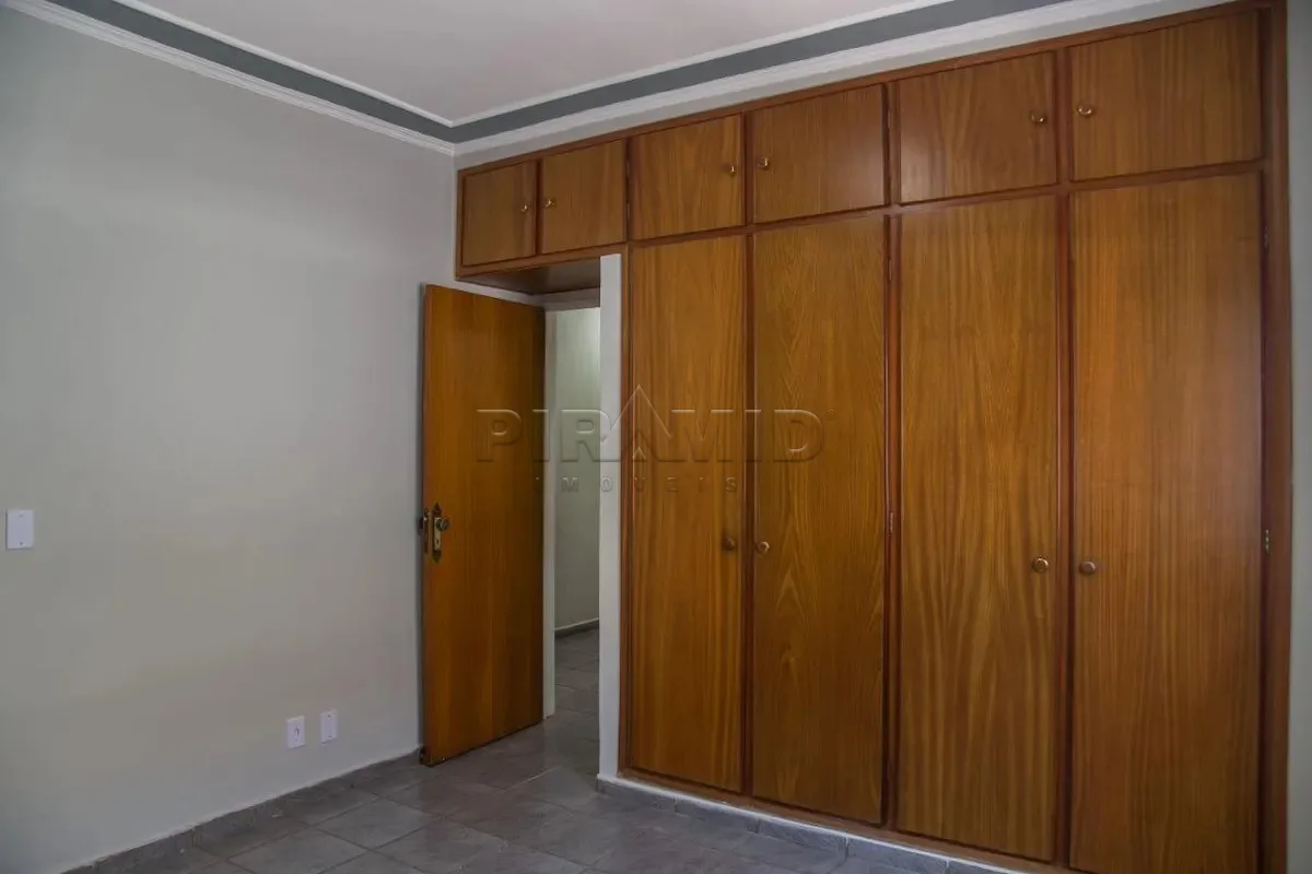 Comprar Casa / Padr&atilde;o em Ribeir&atilde;o Preto R$ 550.000,00 - Foto 9