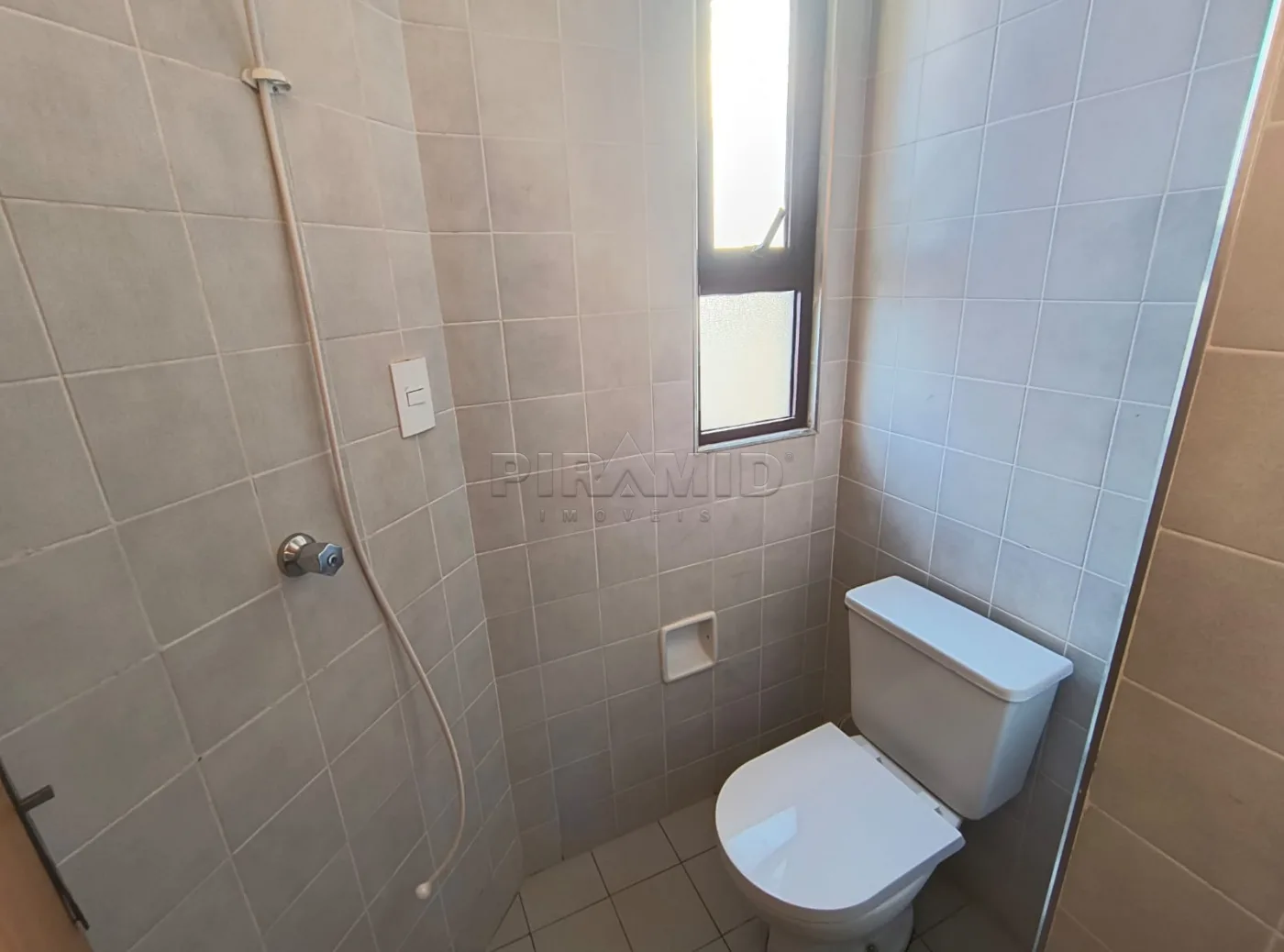 Alugar Apartamento / Padr&atilde;o em Ribeir&atilde;o Preto R$ 1.200,00 - Foto 14