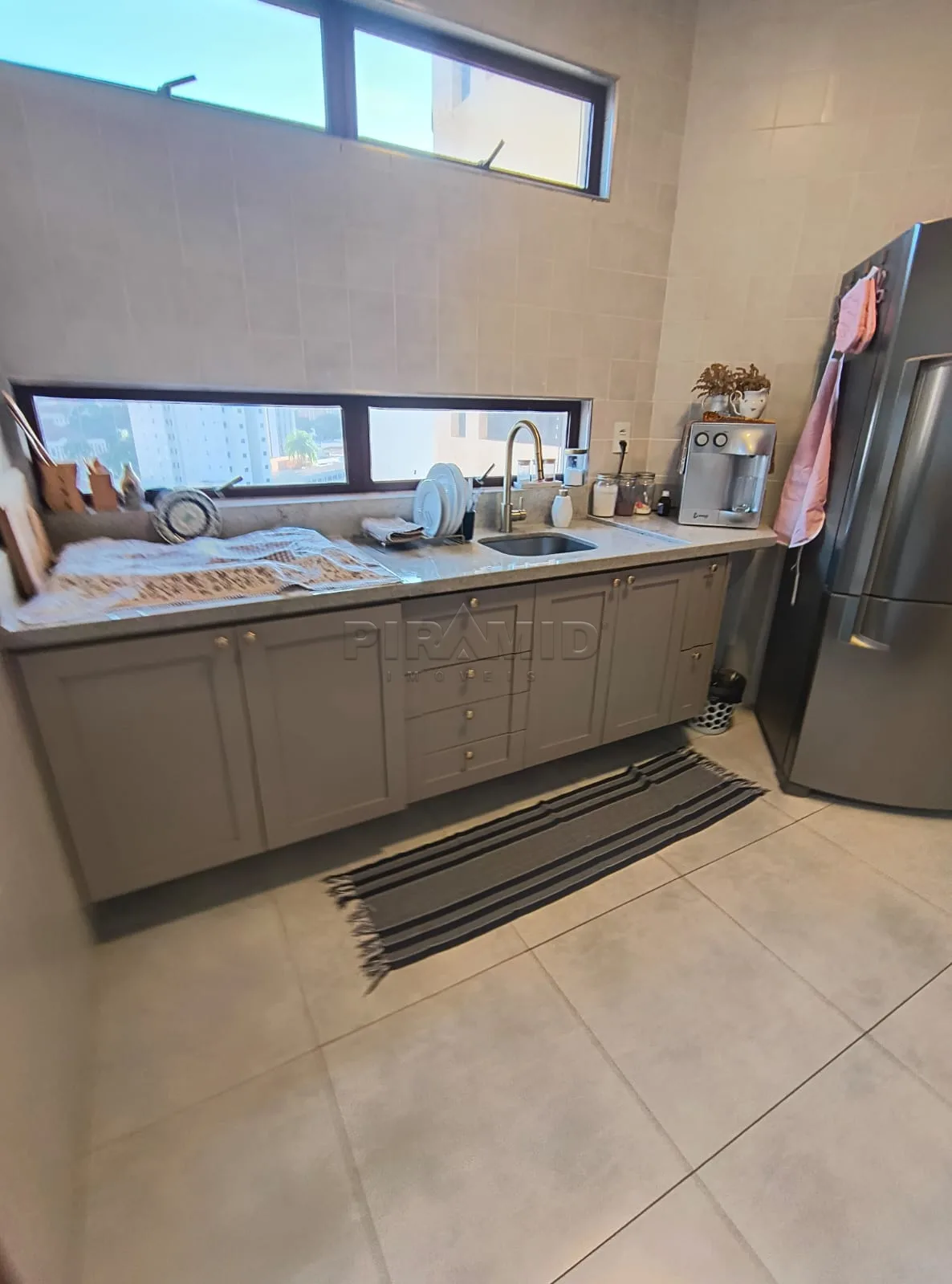 Alugar Apartamento / Padr&atilde;o em Ribeir&atilde;o Preto R$ 1.200,00 - Foto 20