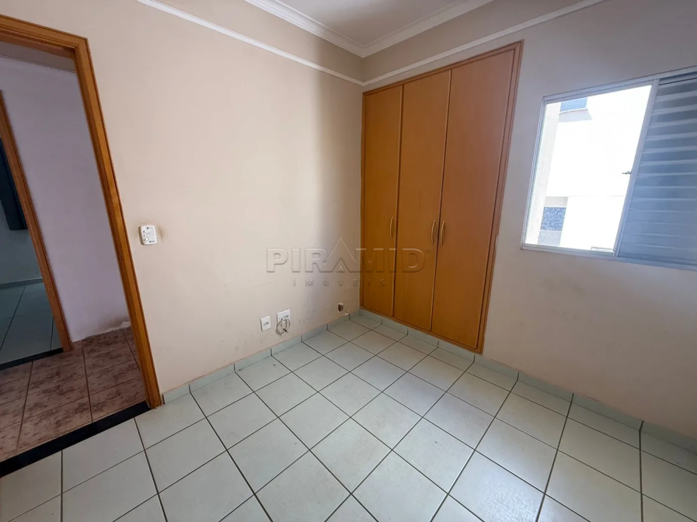 Alugar Apartamento / Padr&atilde;o em Ribeir&atilde;o Preto R$ 1.700,00 - Foto 9