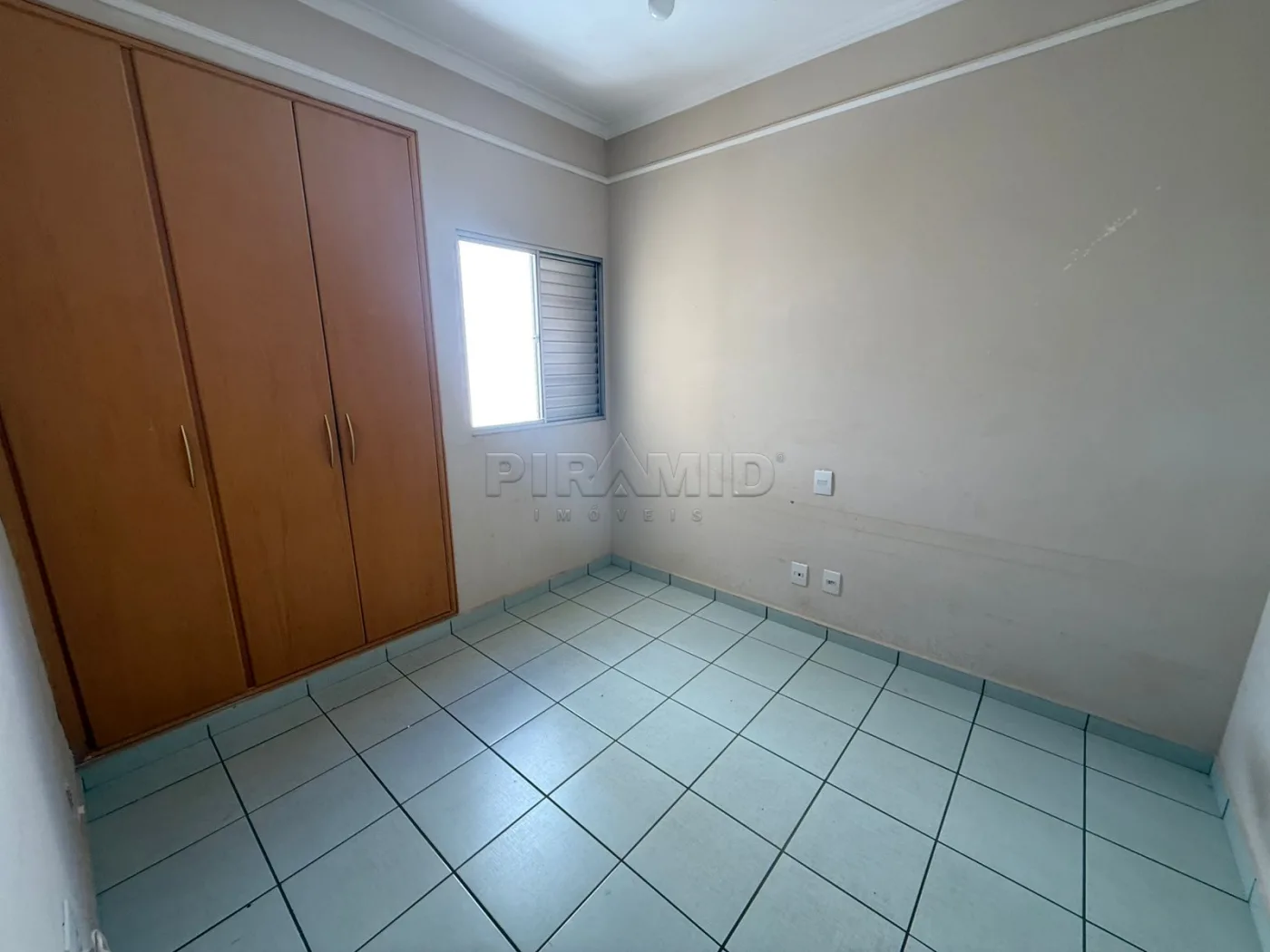 Alugar Apartamento / Padr&atilde;o em Ribeir&atilde;o Preto R$ 1.700,00 - Foto 10