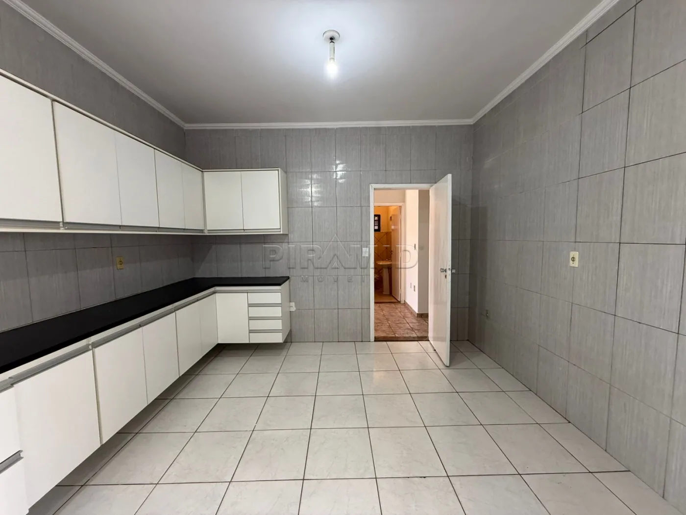 Alugar Casa / Padr&atilde;o em Ribeir&atilde;o Preto R$ 4.350,00 - Foto 17