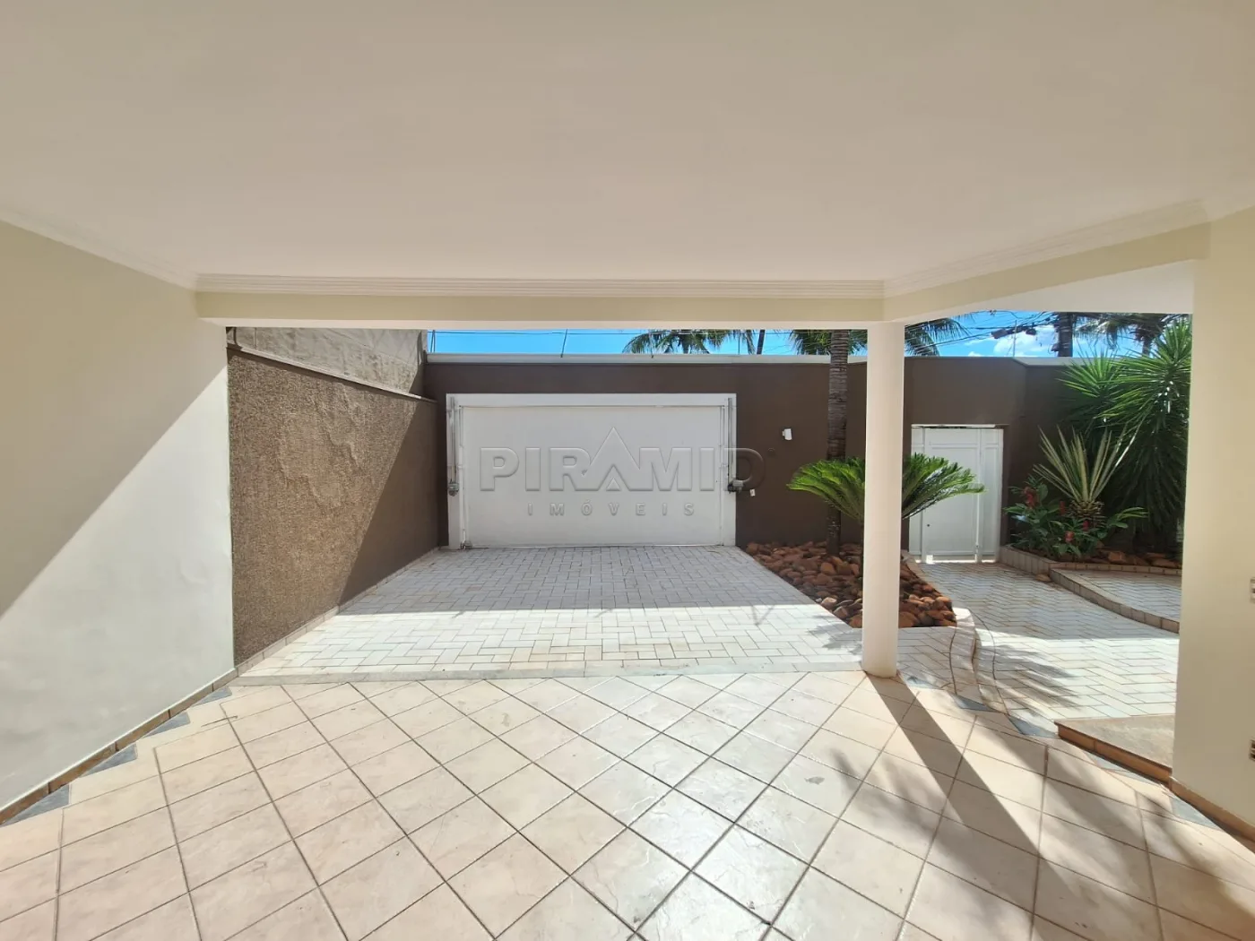 Alugar Casa / Padr&atilde;o em Ribeir&atilde;o Preto R$ 5.790,00 - Foto 3