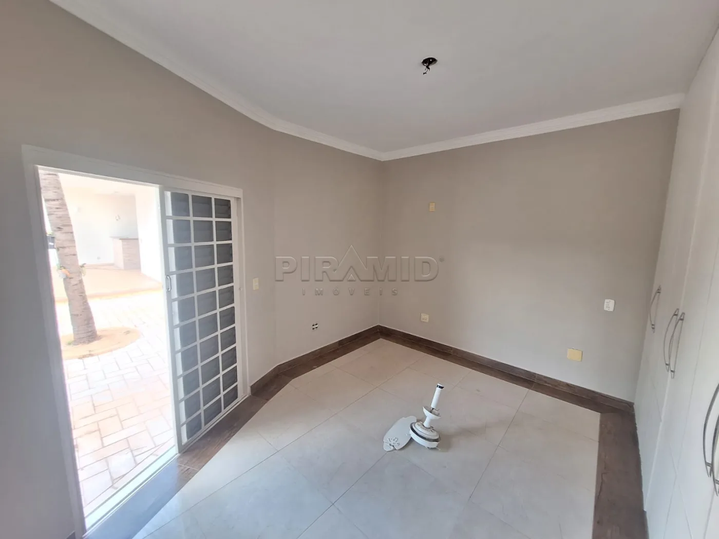 Alugar Casa / Padr&atilde;o em Ribeir&atilde;o Preto R$ 5.790,00 - Foto 11