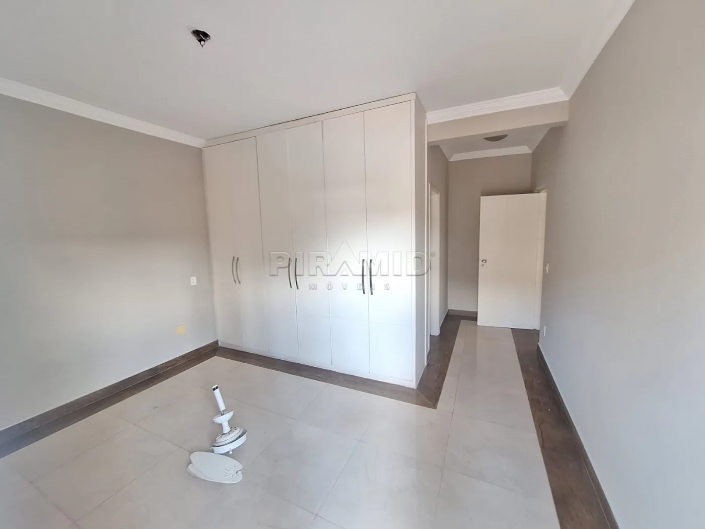 Alugar Casa / Padr&atilde;o em Ribeir&atilde;o Preto R$ 5.790,00 - Foto 12