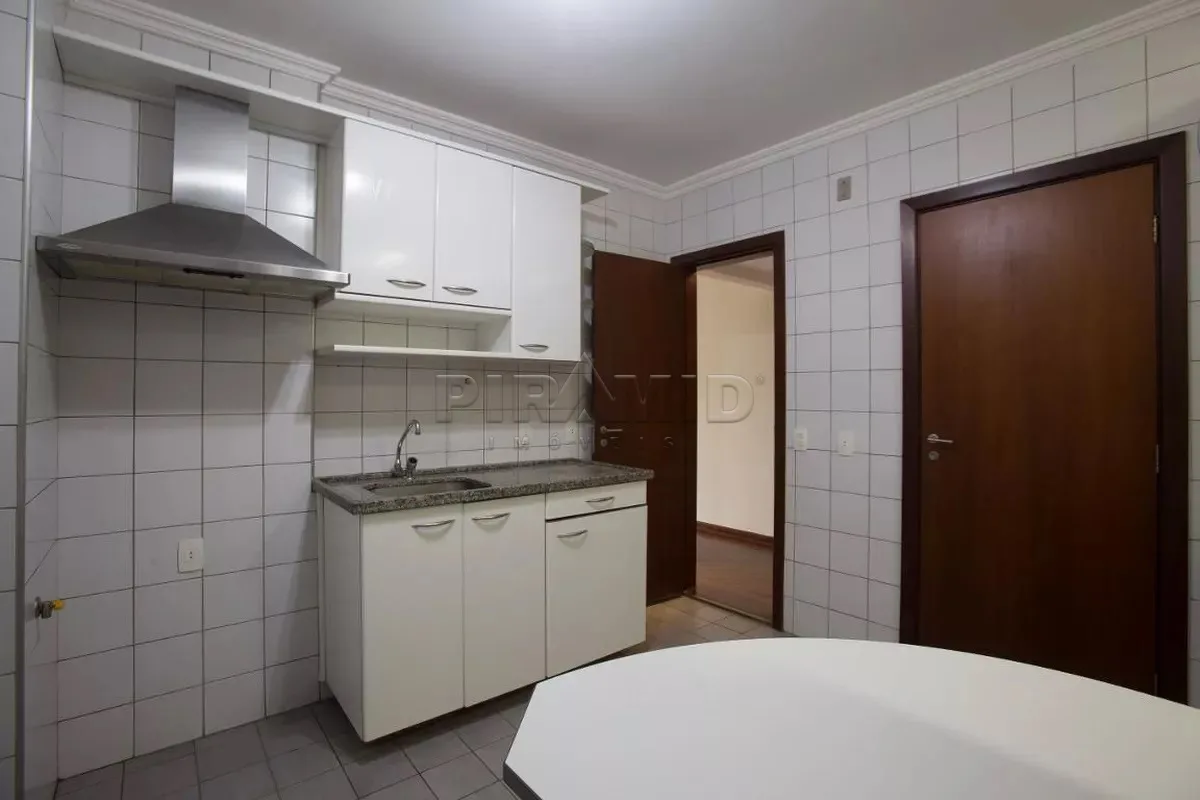 Alugar Apartamento / Padr&atilde;o em Ribeir&atilde;o Preto R$ 2.100,00 - Foto 17