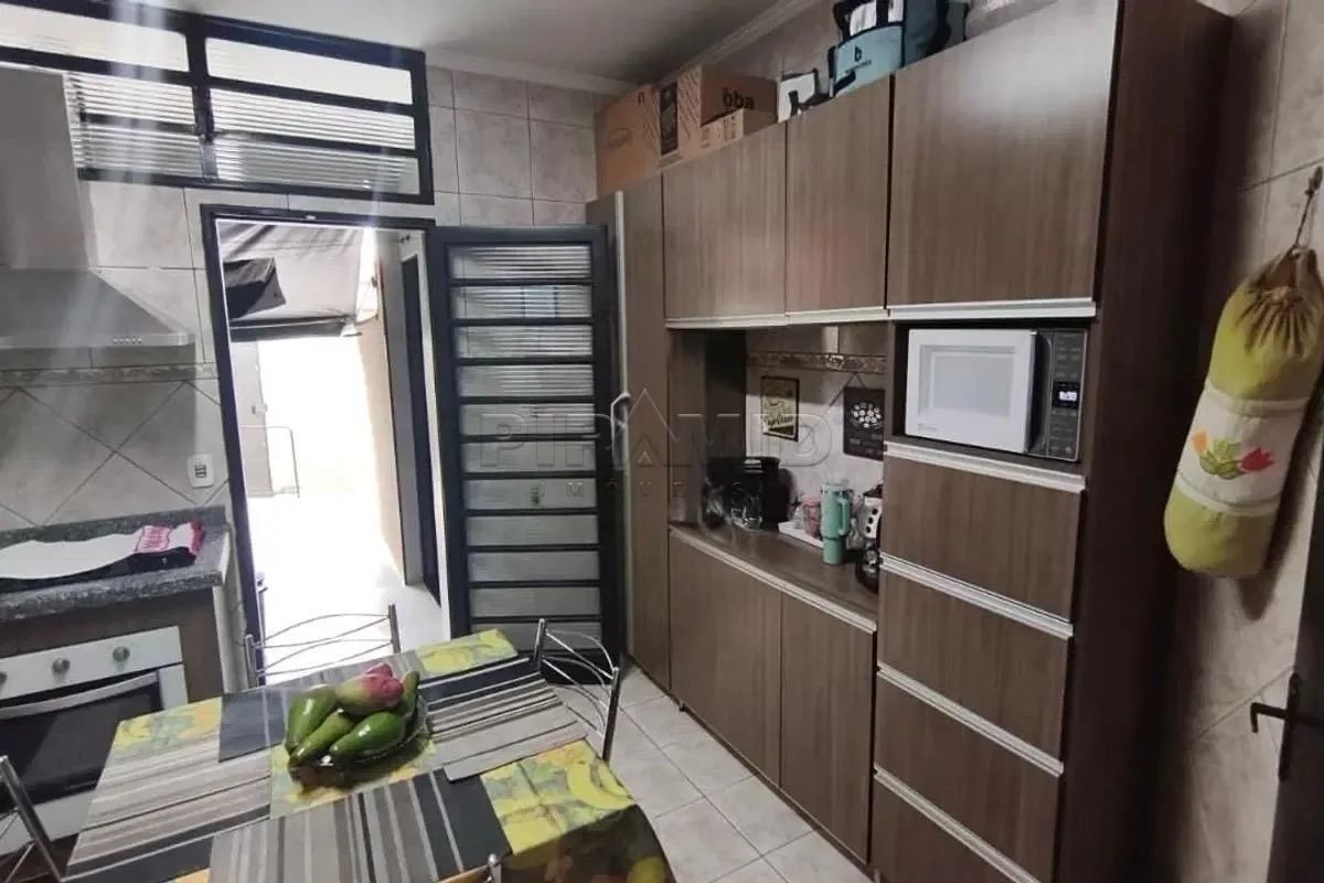 Comprar Casa / Padr&atilde;o em Ribeir&atilde;o Preto R$ 640.000,00 - Foto 14