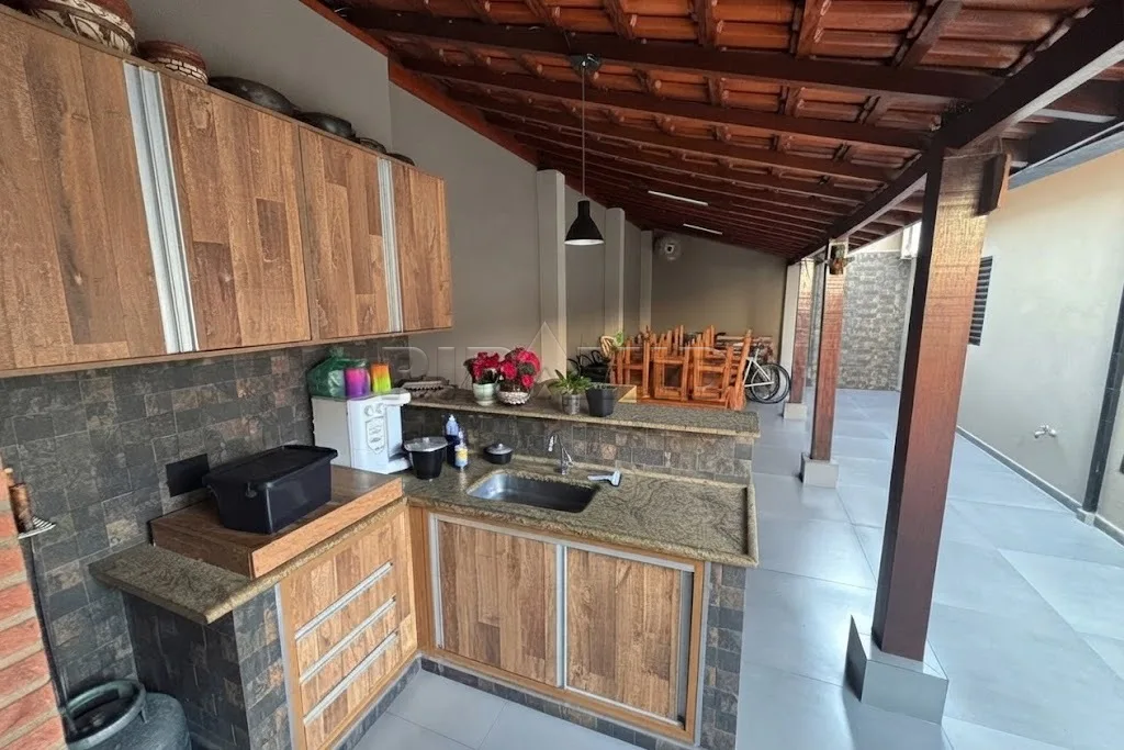 Comprar Casa / Padr&atilde;o em Ribeir&atilde;o Preto R$ 640.000,00 - Foto 16