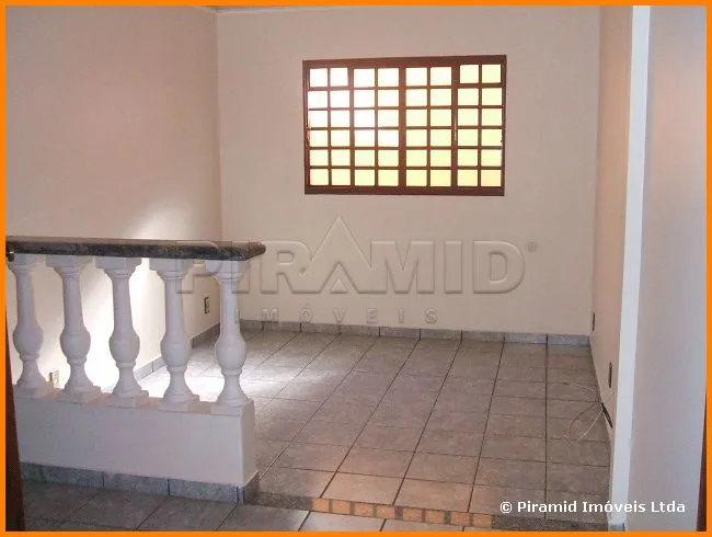 Alugar Casa / Padr&atilde;o em Ribeir&atilde;o Preto R$ 2.600,00 - Foto 3