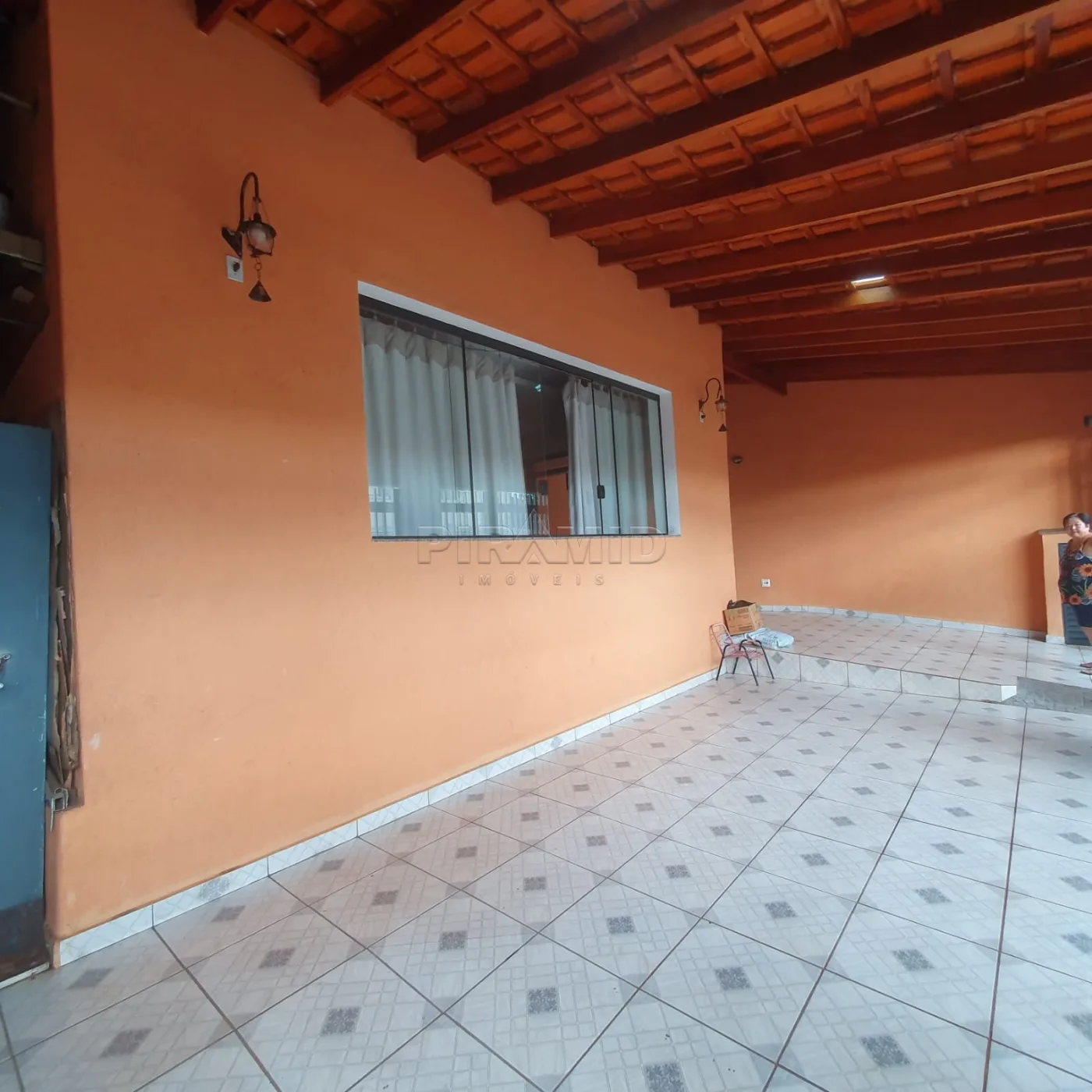 Alugar Casa / Padr&atilde;o em Ribeir&atilde;o Preto R$ 1.700,00 - Foto 1