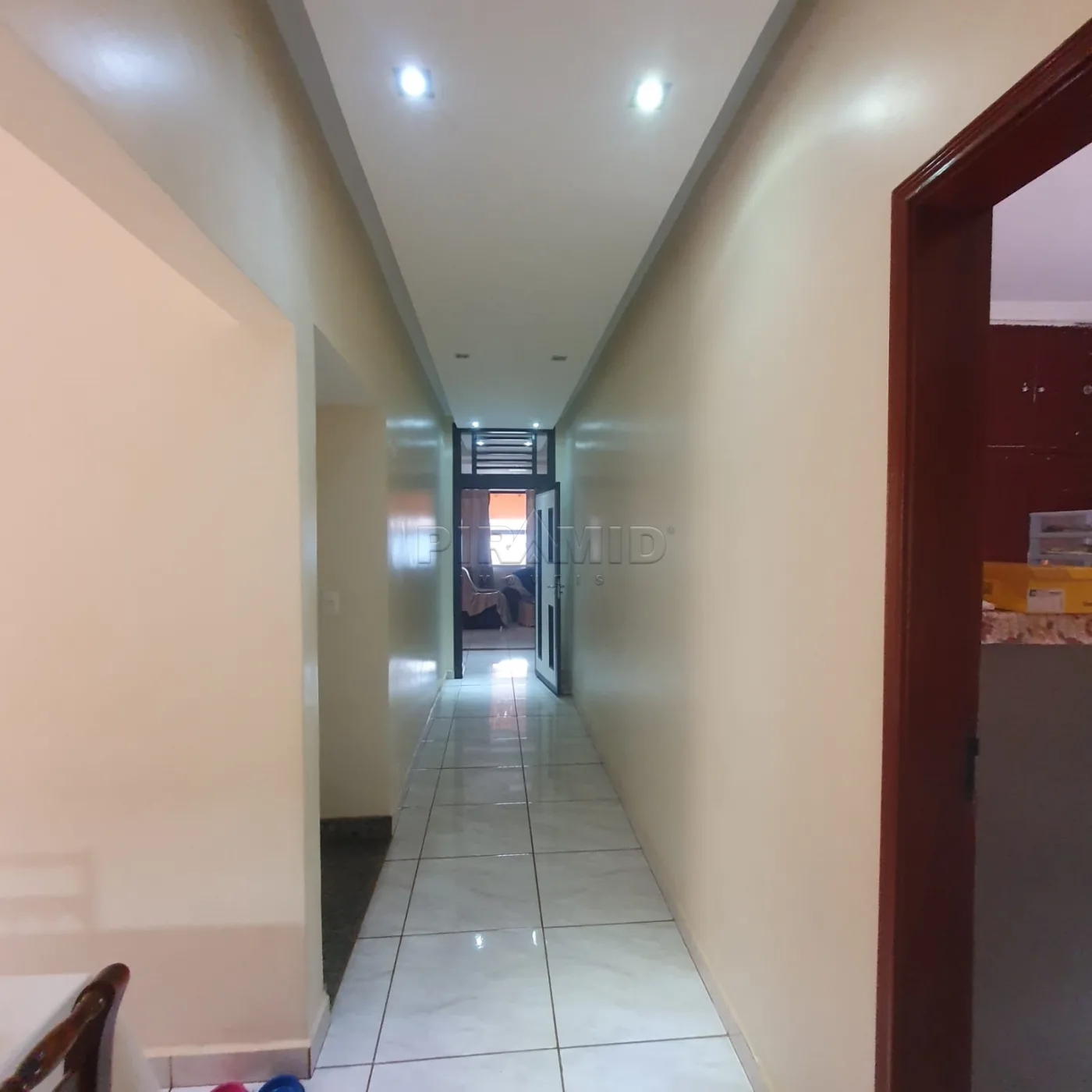 Alugar Casa / Padr&atilde;o em Ribeir&atilde;o Preto R$ 1.700,00 - Foto 6