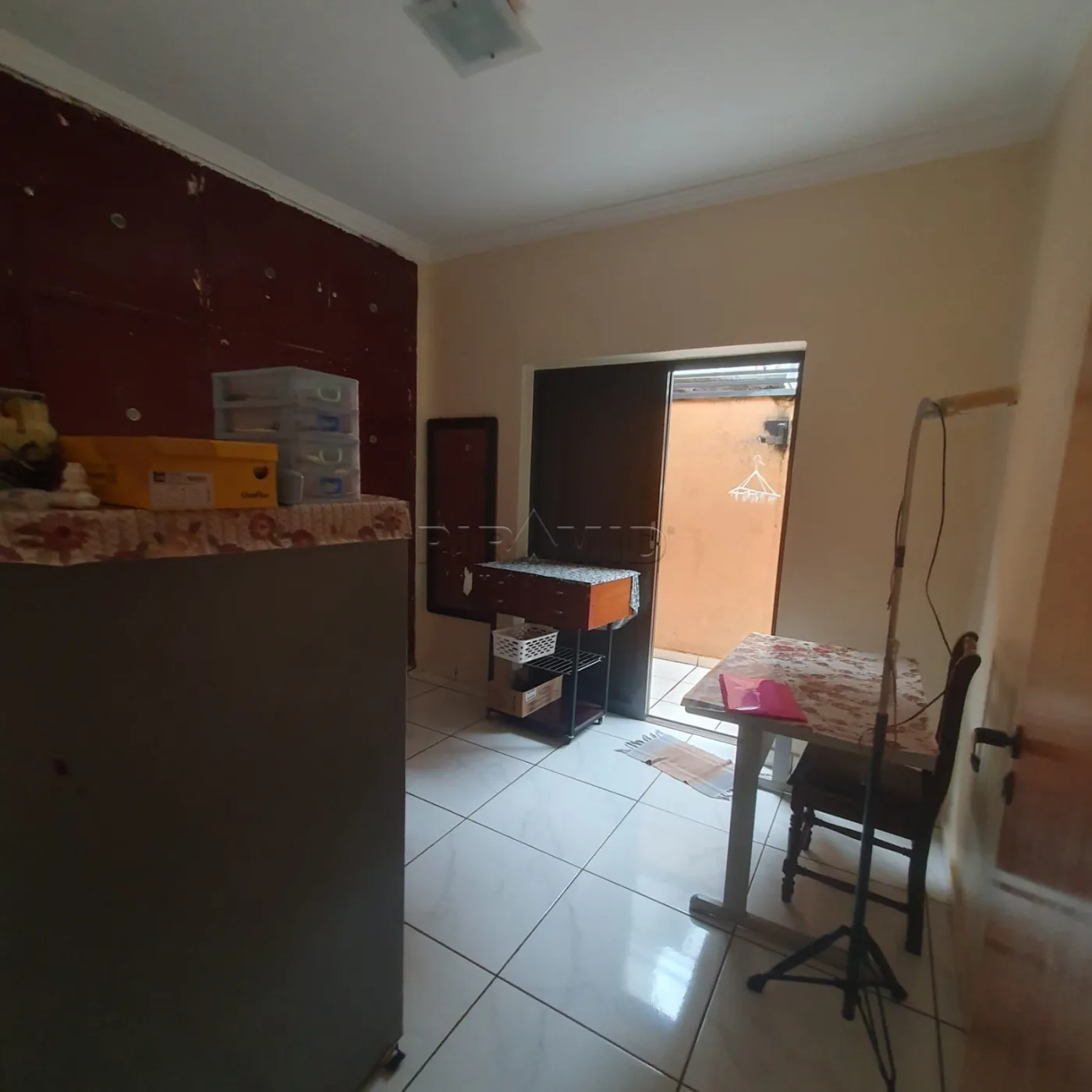 Alugar Casa / Padr&atilde;o em Ribeir&atilde;o Preto R$ 1.700,00 - Foto 7