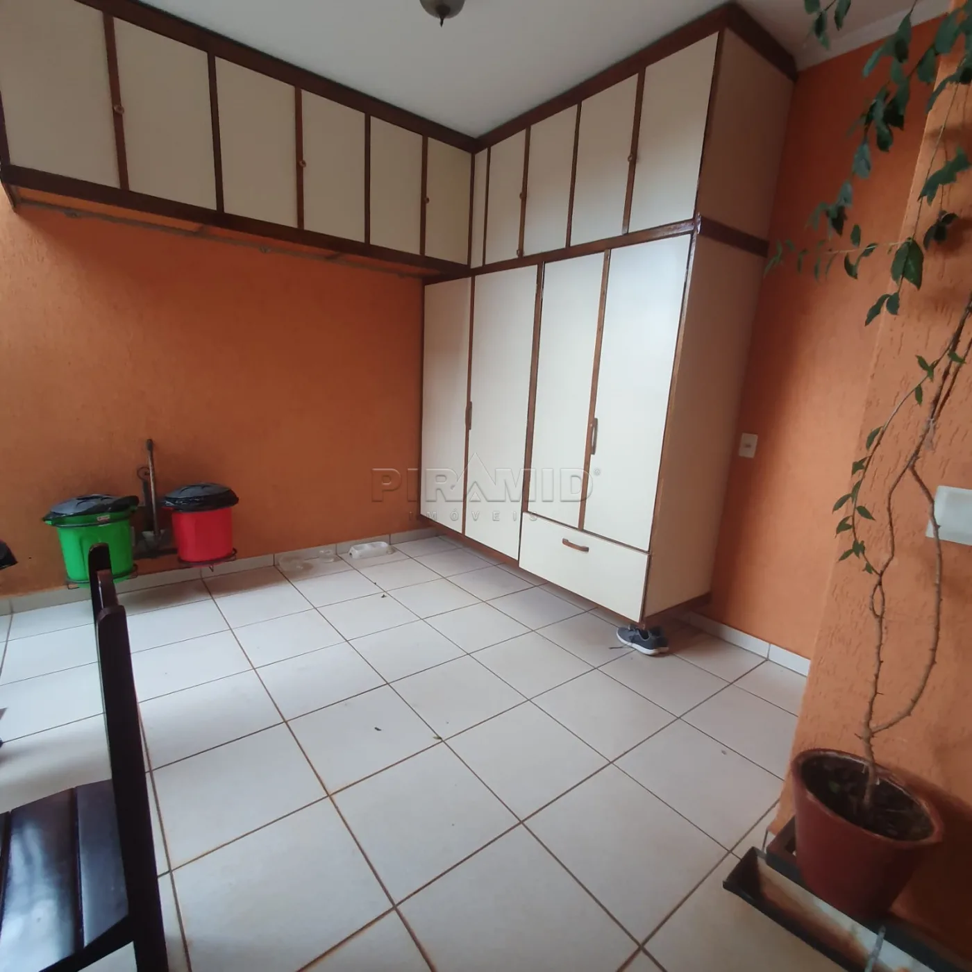 Alugar Casa / Padr&atilde;o em Ribeir&atilde;o Preto R$ 1.700,00 - Foto 25