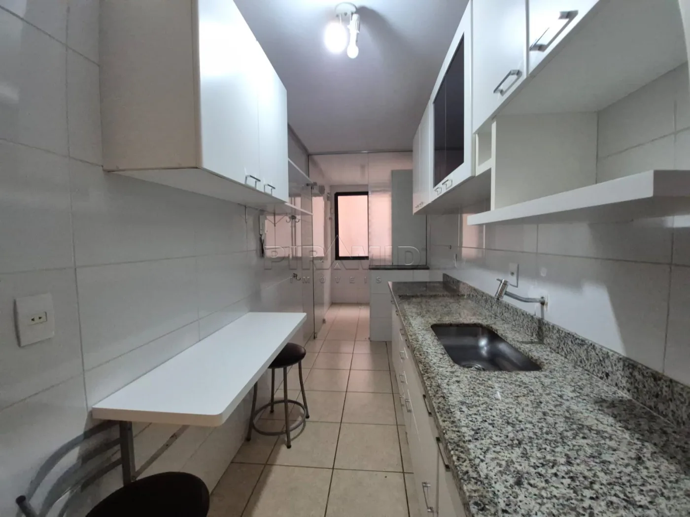 Alugar Apartamento / Padr&atilde;o em Ribeir&atilde;o Preto R$ 2.400,00 - Foto 5
