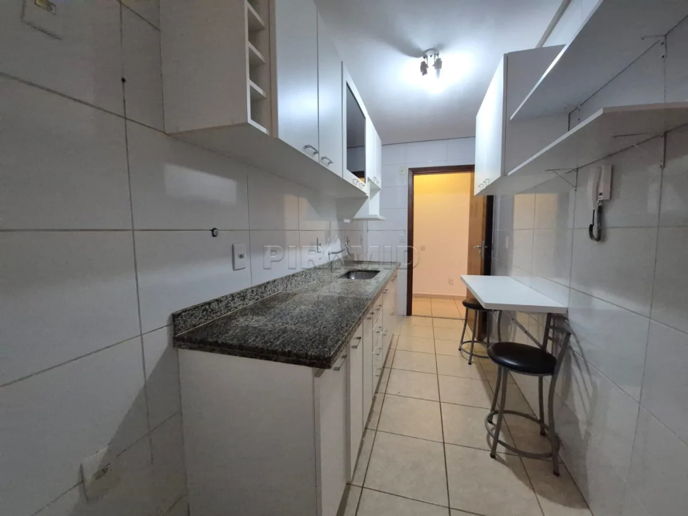 Alugar Apartamento / Padr&atilde;o em Ribeir&atilde;o Preto R$ 2.400,00 - Foto 6