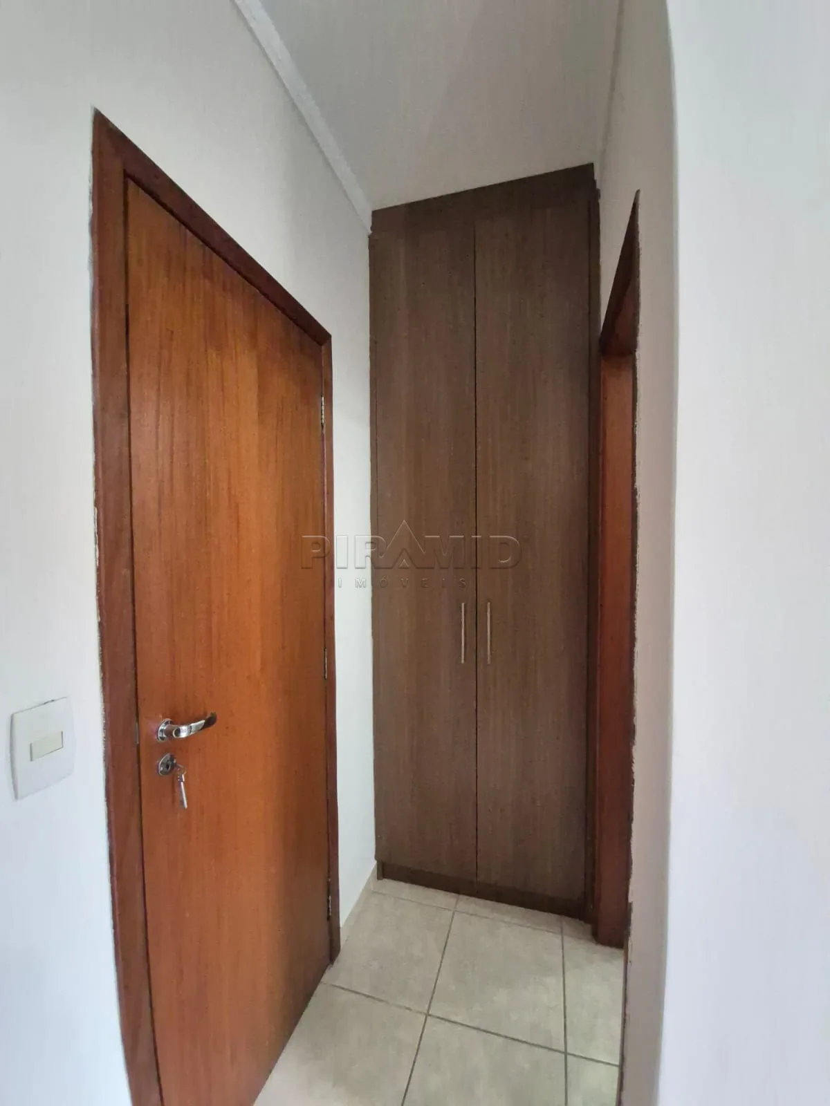 Alugar Apartamento / Padr&atilde;o em Ribeir&atilde;o Preto R$ 2.400,00 - Foto 8
