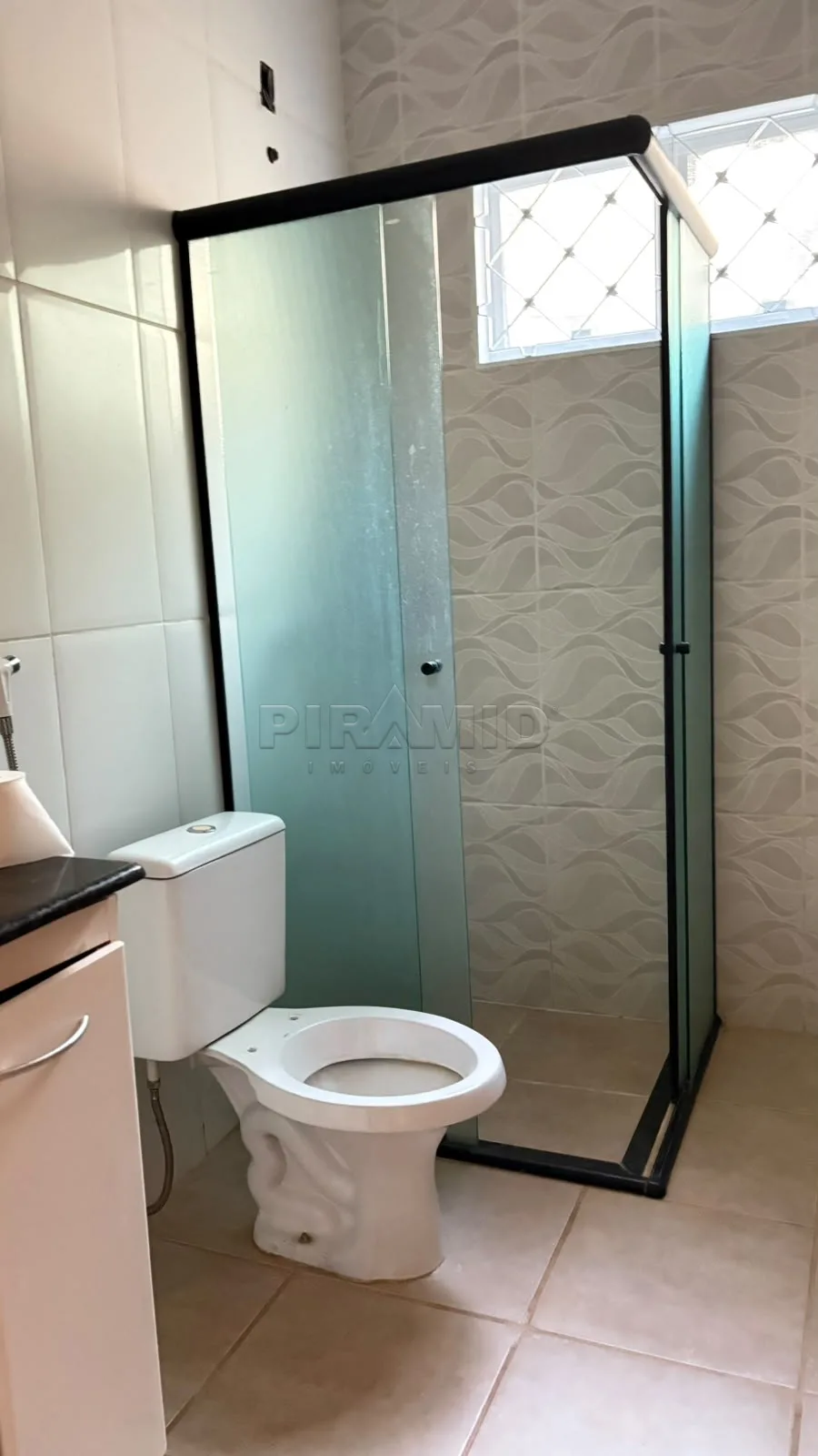 Comprar Casa / Padr&atilde;o em Ribeir&atilde;o Preto R$ 450.000,00 - Foto 5