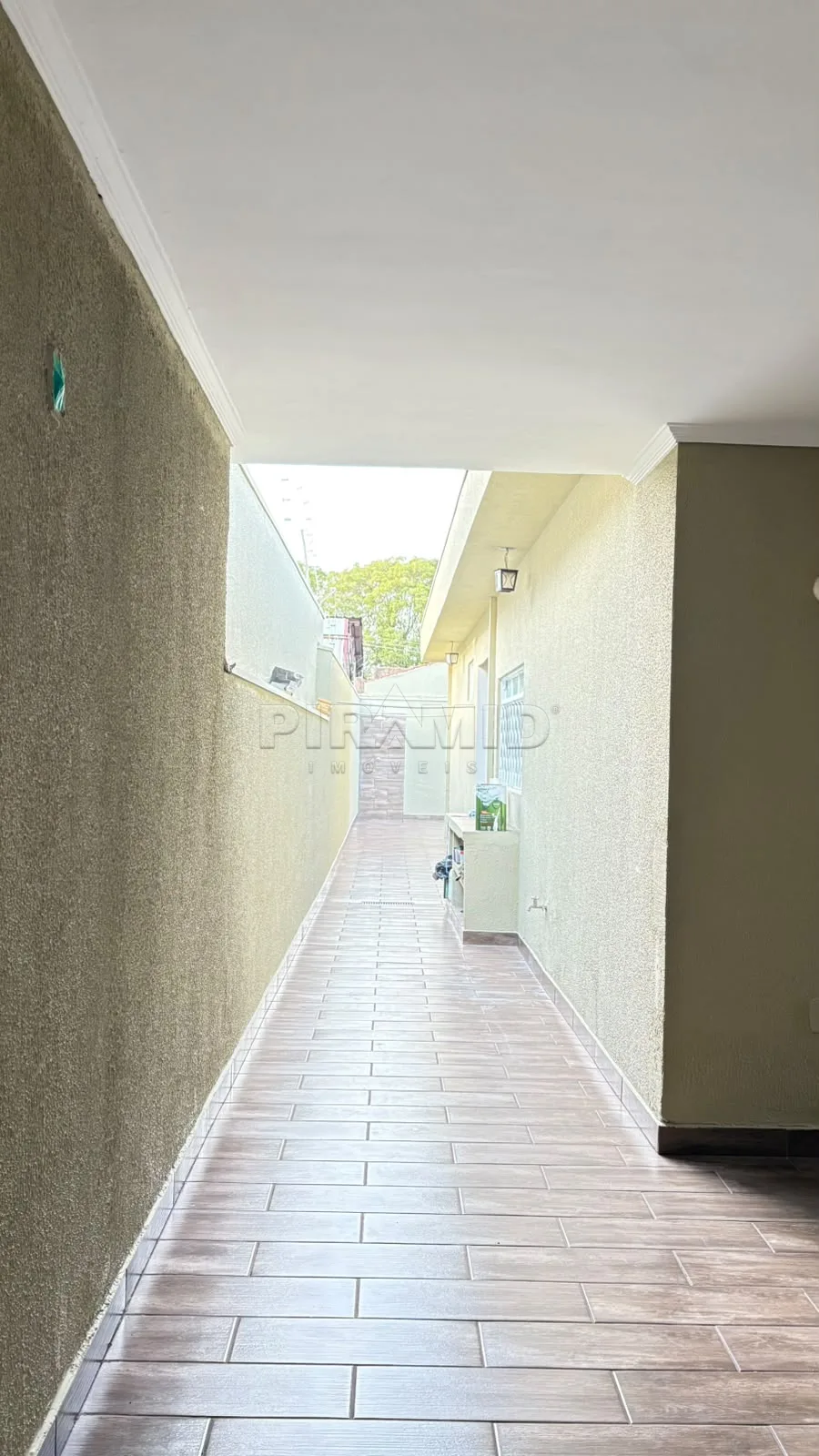 Comprar Casa / Padr&atilde;o em Ribeir&atilde;o Preto R$ 450.000,00 - Foto 15