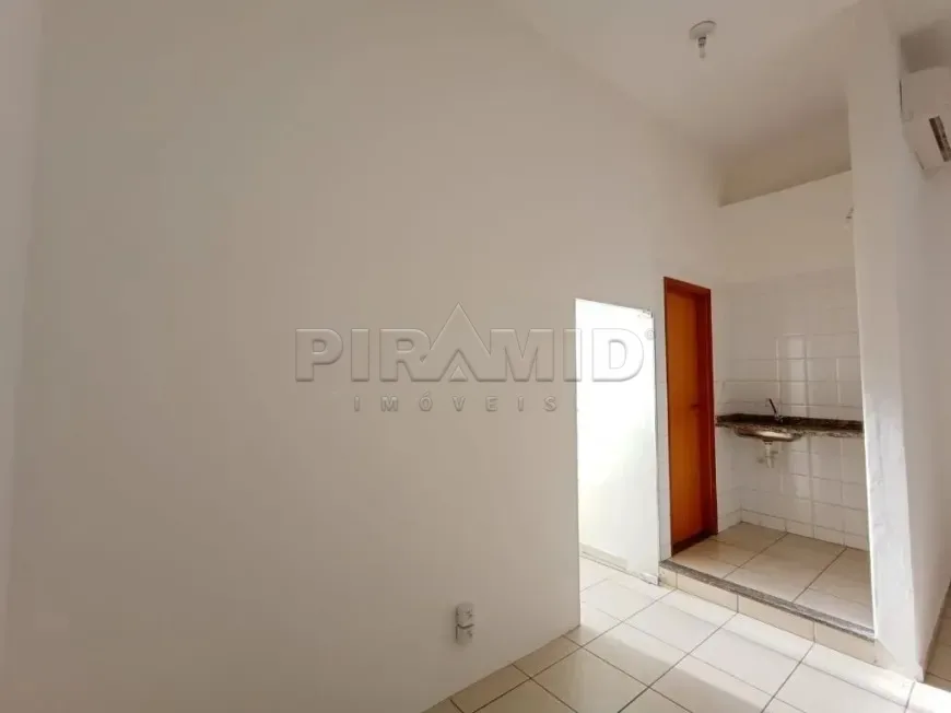 Alugar Comercial / Sala em Ribeir&atilde;o Preto R$ 1.600,00 - Foto 6