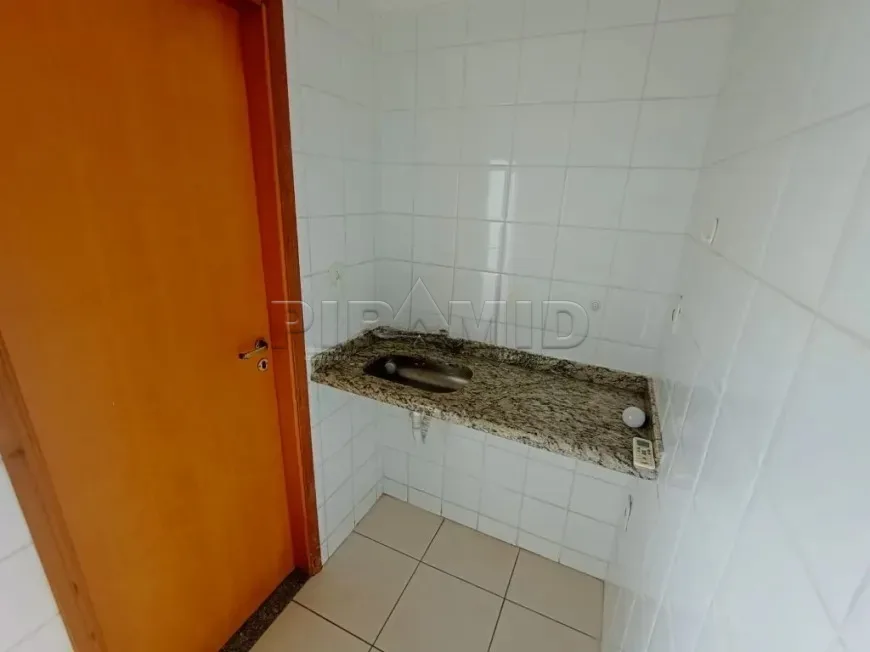 Alugar Comercial / Sala em Ribeir&atilde;o Preto R$ 1.600,00 - Foto 7