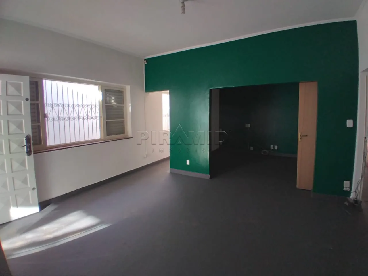 Alugar Casa / Padr&atilde;o em Ribeir&atilde;o Preto R$ 1.800,00 - Foto 3