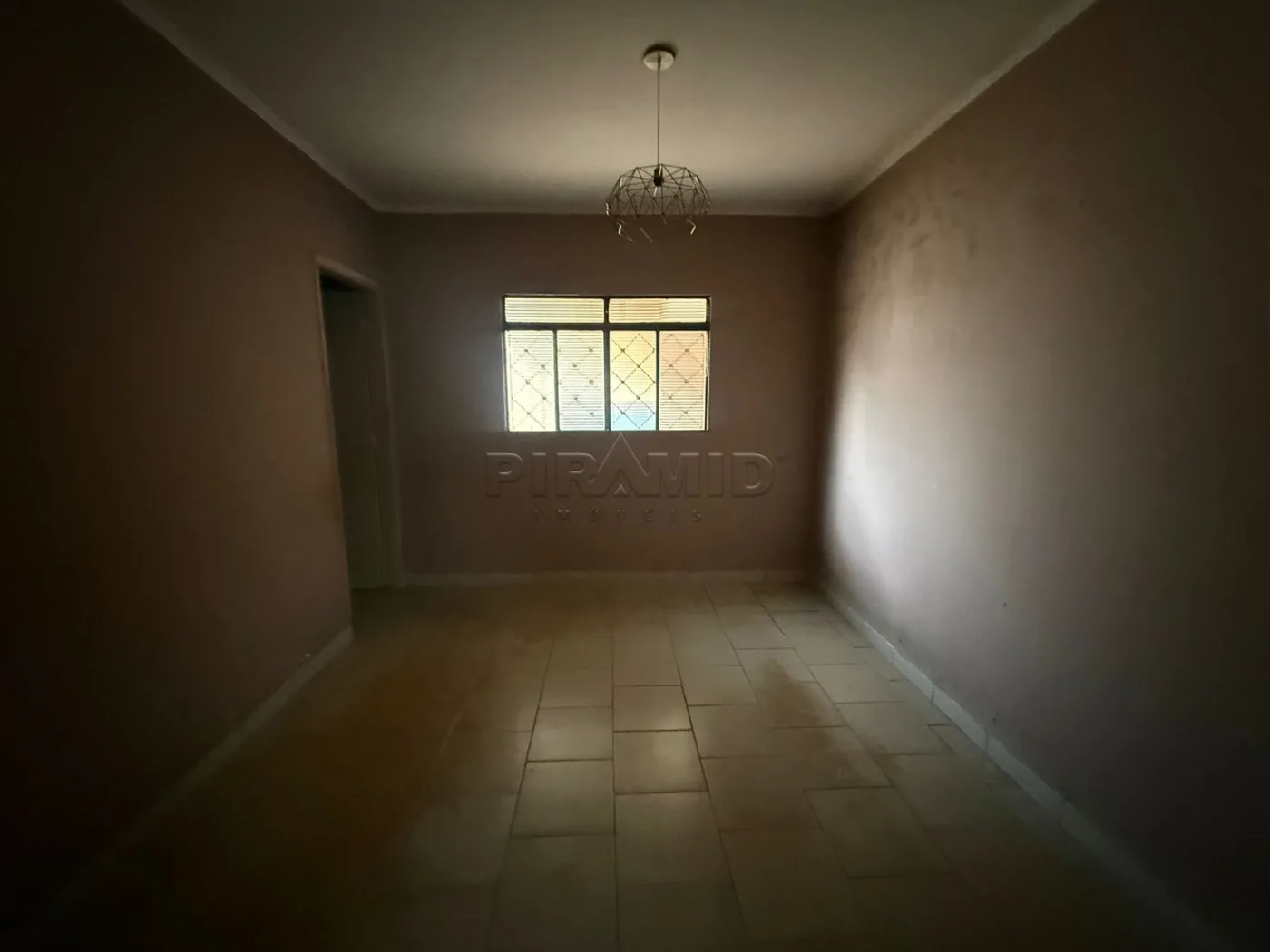 Alugar Casa / Padr&atilde;o em Ribeir&atilde;o Preto R$ 1.500,00 - Foto 7