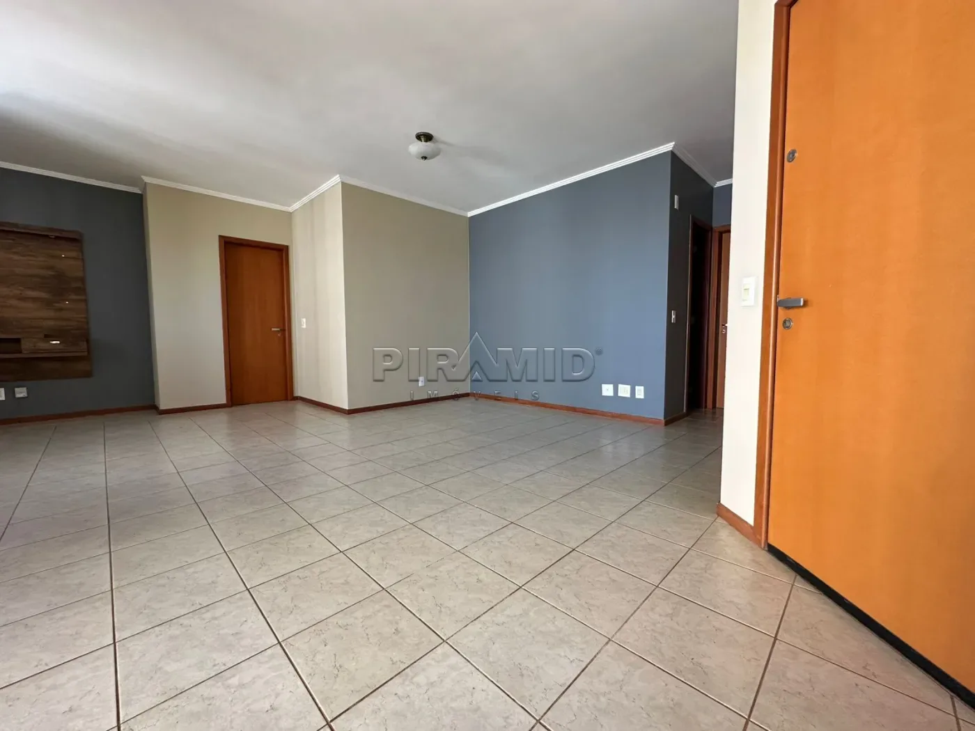 Alugar Apartamento / Padr&atilde;o em Ribeir&atilde;o Preto R$ 4.100,00 - Foto 2