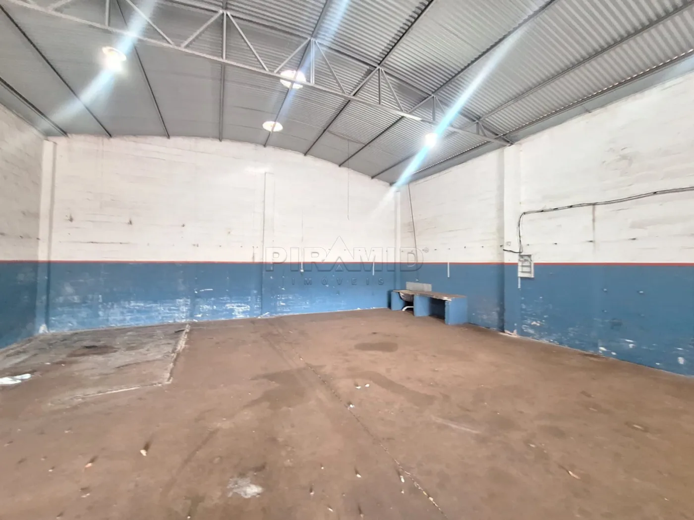 Alugar Comercial / Sal&atilde;o em Ribeir&atilde;o Preto R$ 3.600,00 - Foto 2