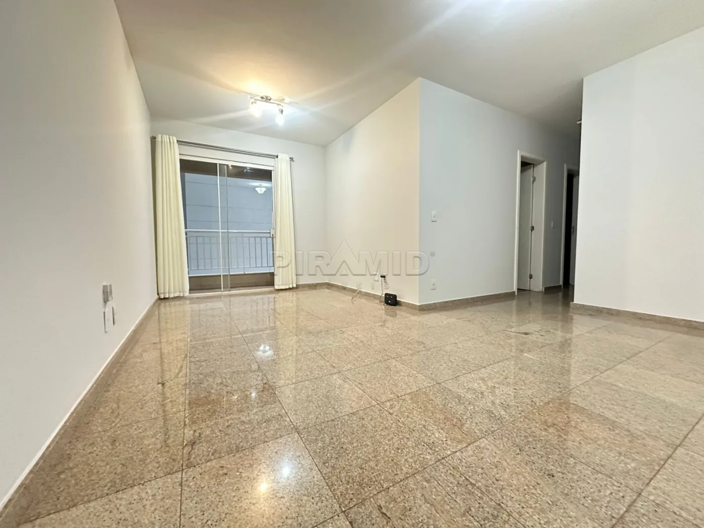 Alugar Apartamento / Padr&atilde;o em Ribeir&atilde;o Preto R$ 2.600,00 - Foto 1