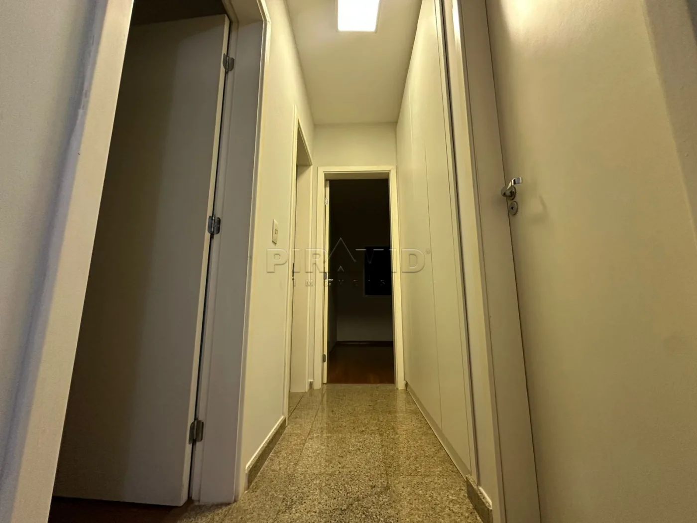Alugar Apartamento / Padr&atilde;o em Ribeir&atilde;o Preto R$ 2.600,00 - Foto 6