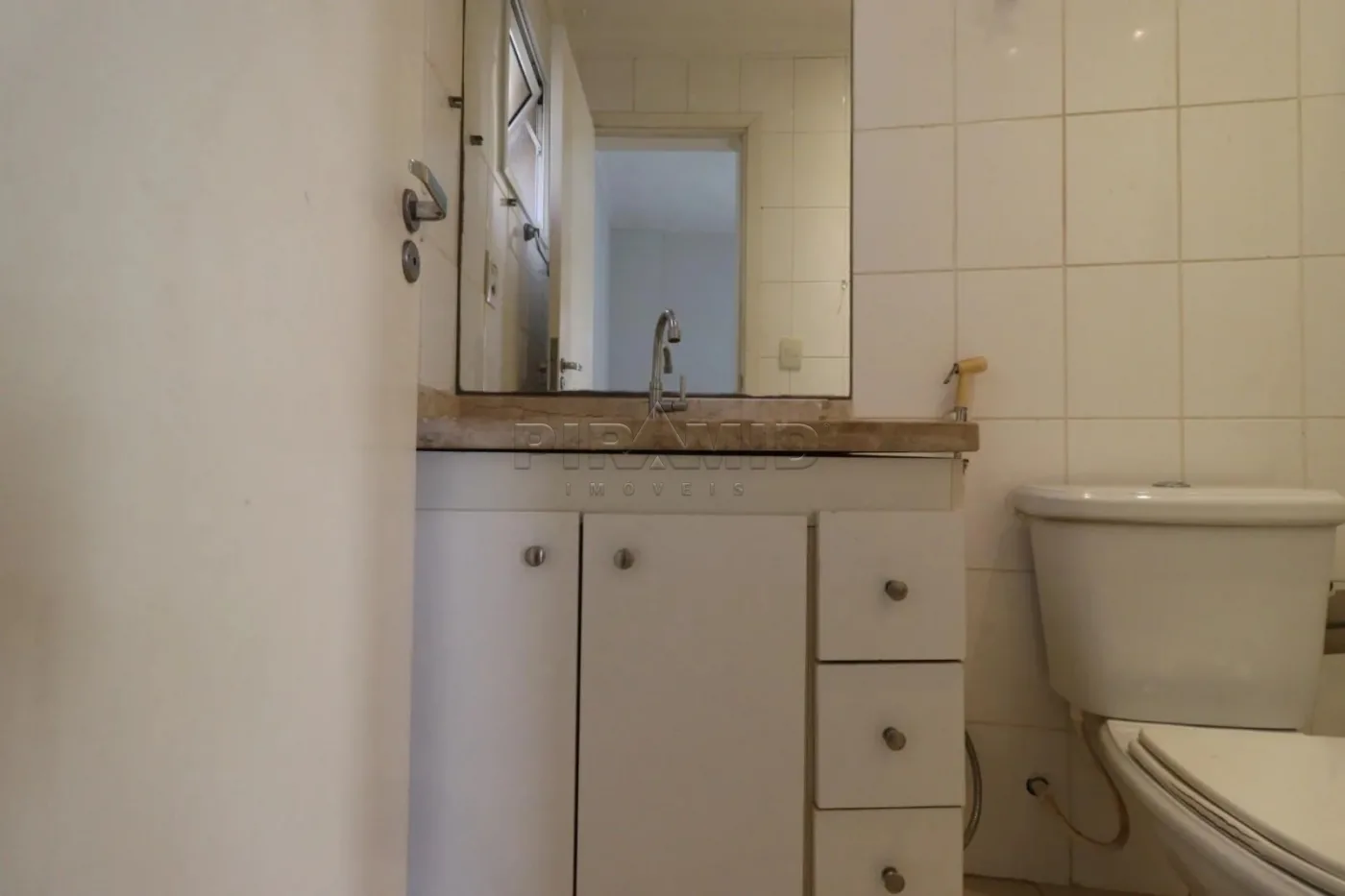Alugar Apartamento / Padr&atilde;o em Ribeir&atilde;o Preto R$ 1.900,00 - Foto 20