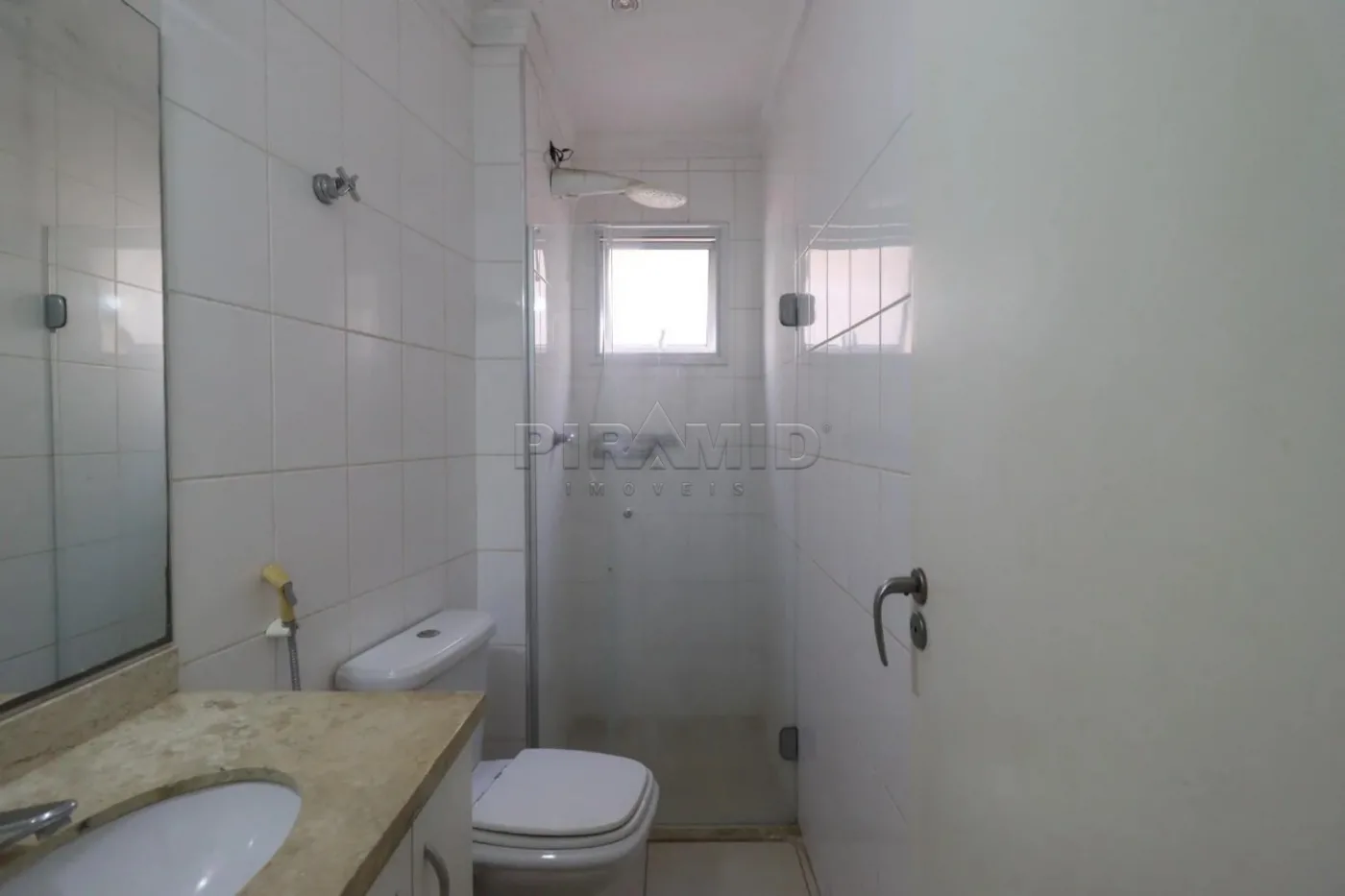 Alugar Apartamento / Padr&atilde;o em Ribeir&atilde;o Preto R$ 1.900,00 - Foto 23