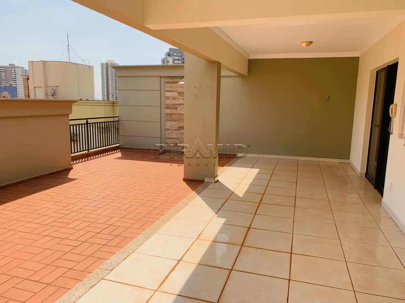 Alugar Apartamento / Padr&atilde;o em Ribeir&atilde;o Preto R$ 5.000,00 - Foto 23