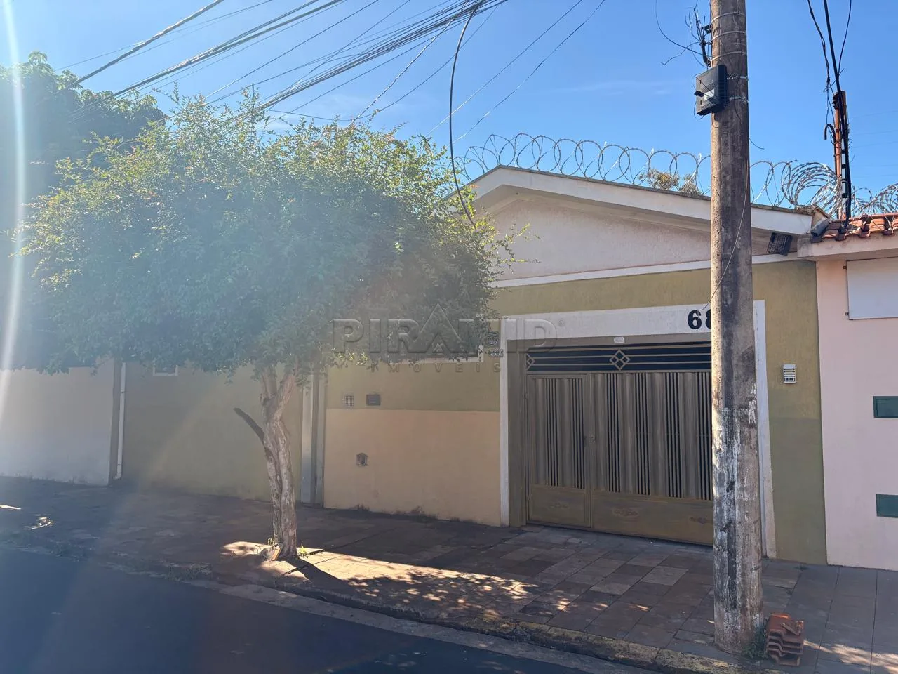 Alugar Casa / Padr&atilde;o em Ribeir&atilde;o Preto R$ 2.400,00 - Foto 2